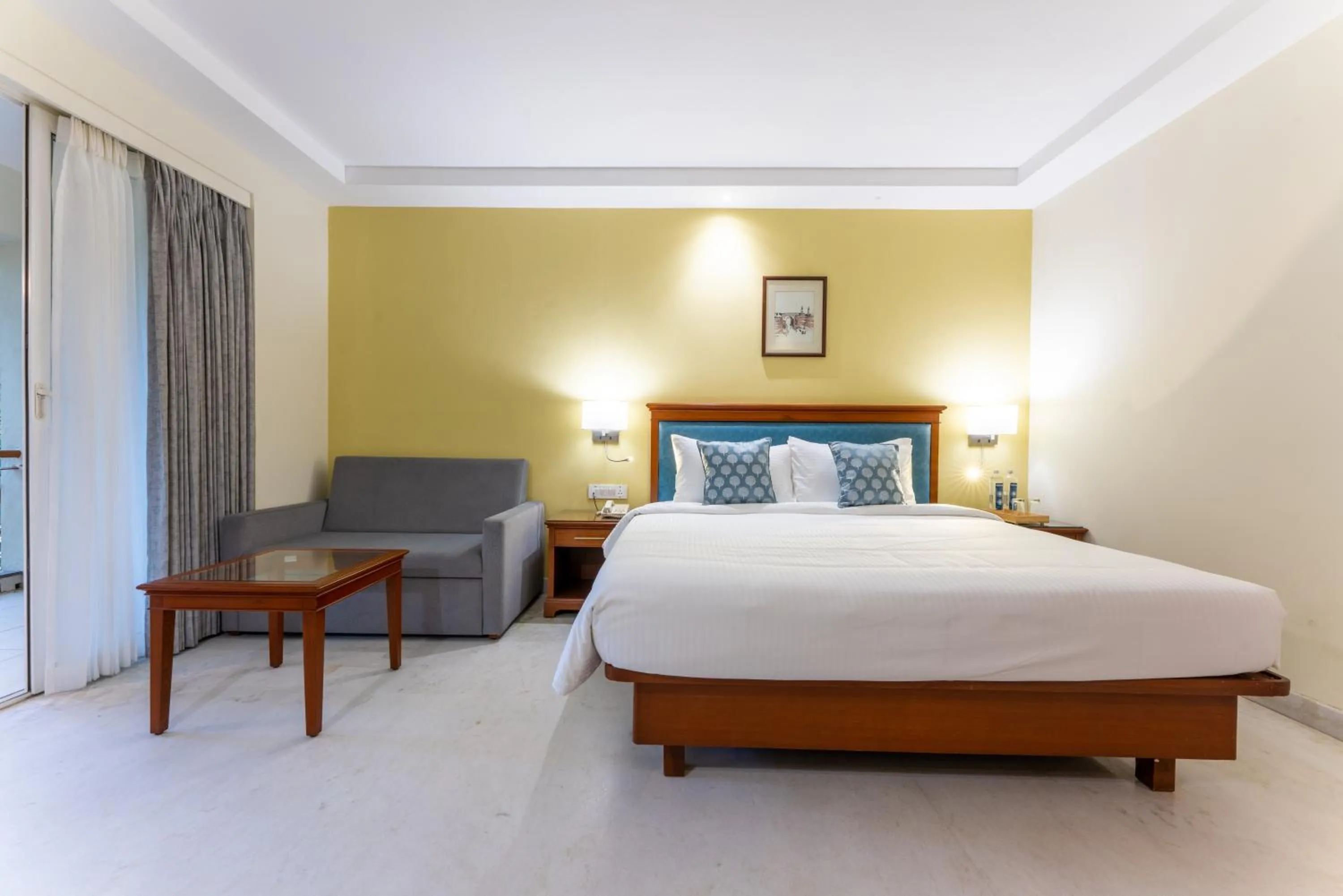 Bed in Club Mahindra Golden Landmark, Mysuru