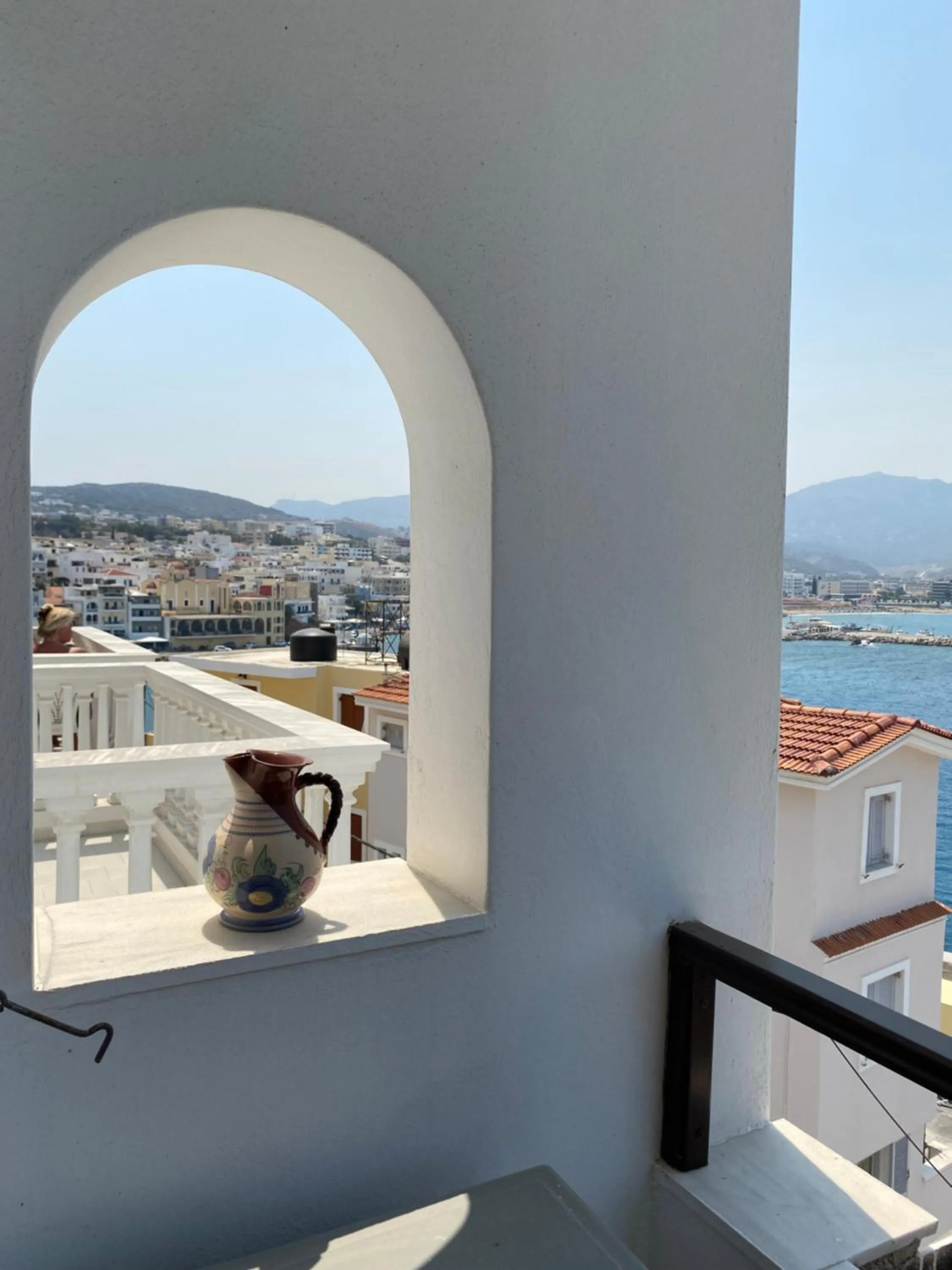 Dolphin Hotel Apartments