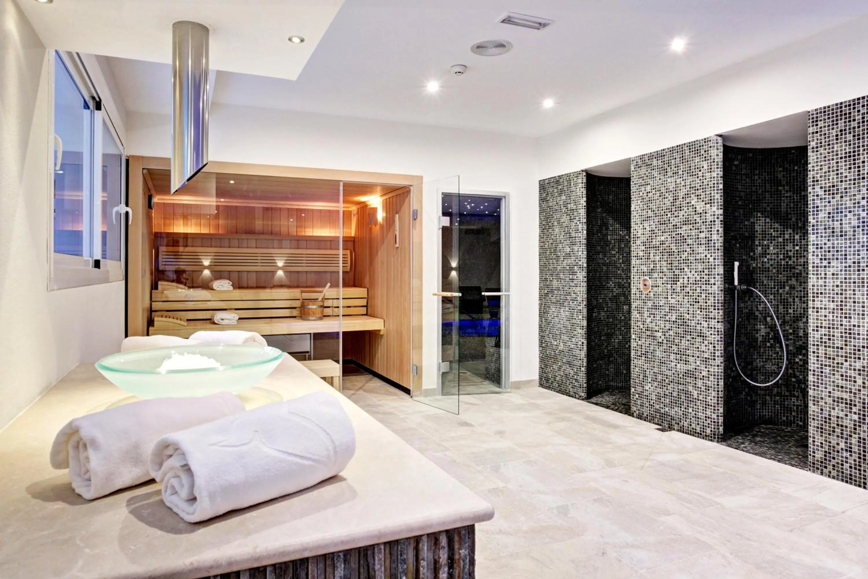 Spa and wellness centre/facilities, Bed in Grupotel Ibiza Beach Resort - Adults Only