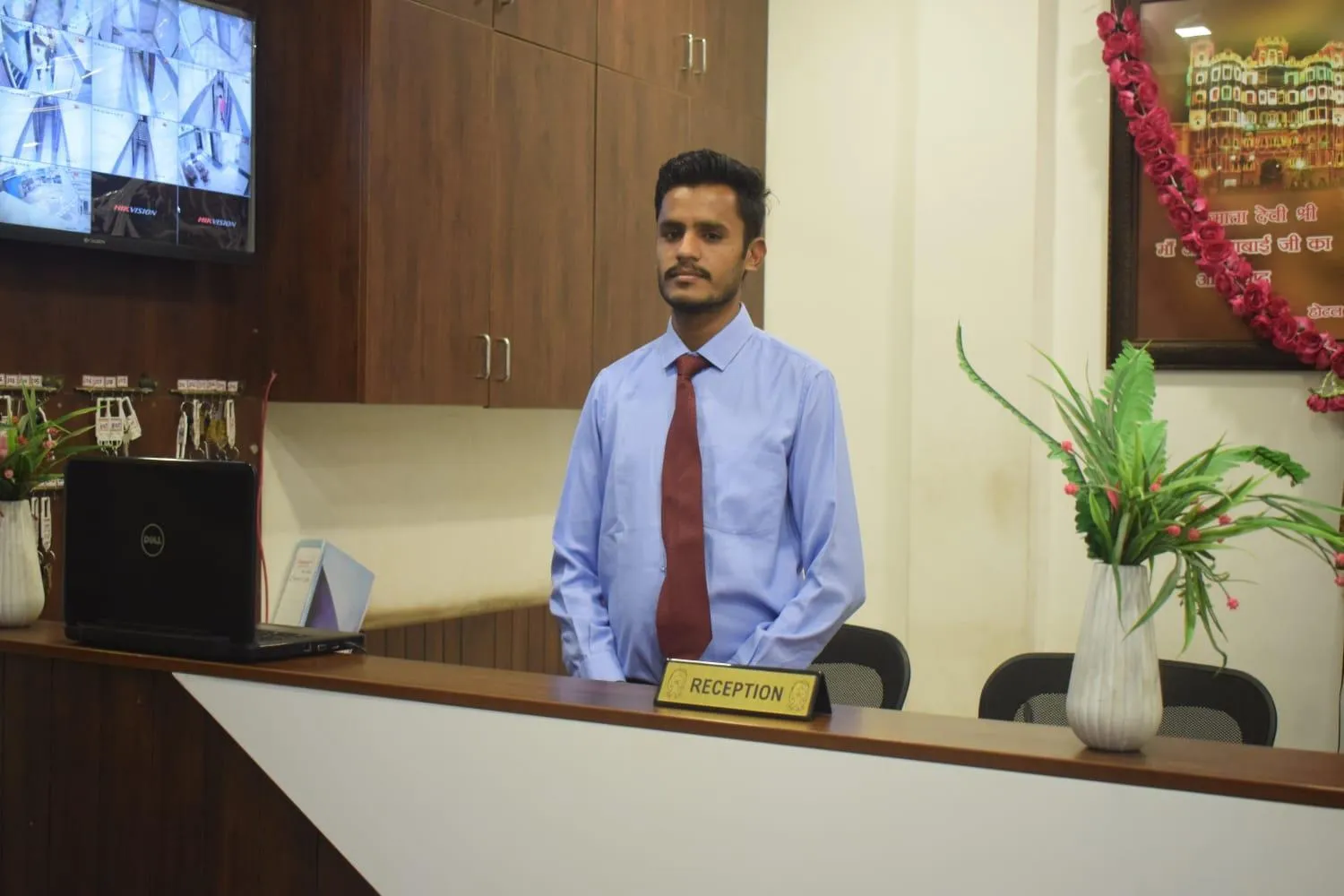 Lobby or reception in Hotel Lakshya Sheesh Mahal Indore