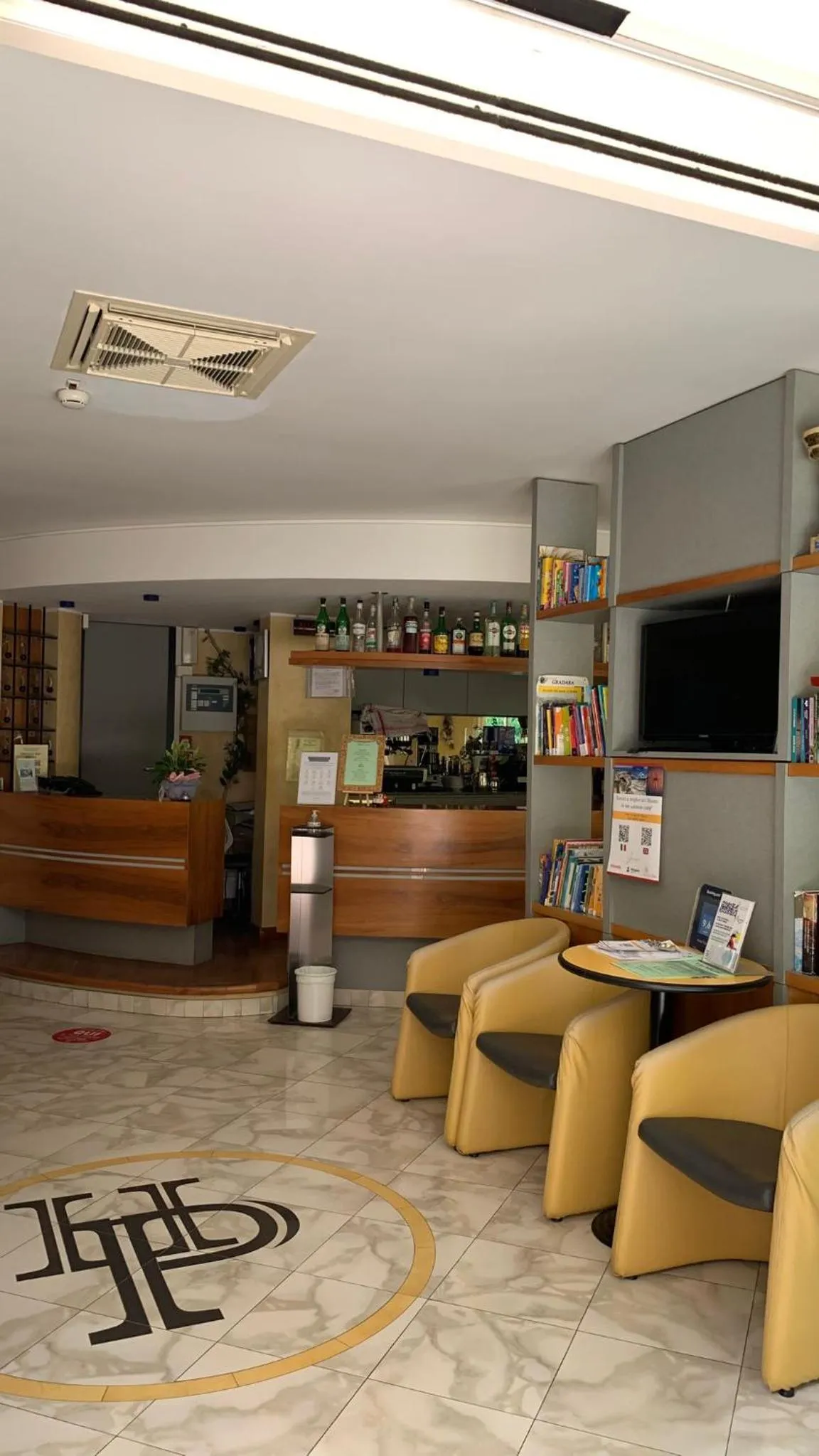 Living room in Hotel Poker