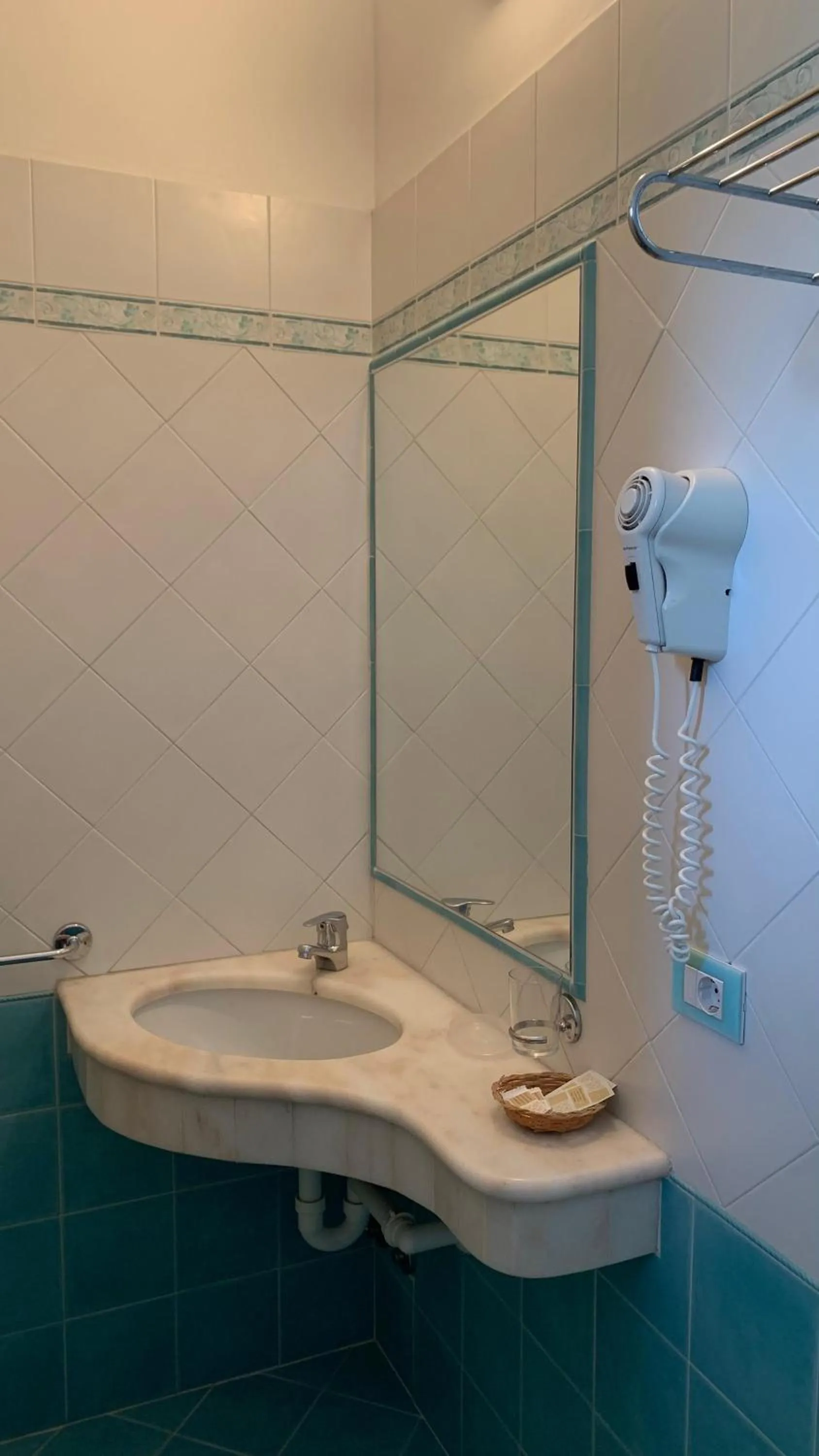 Bathroom in Hotel Poker