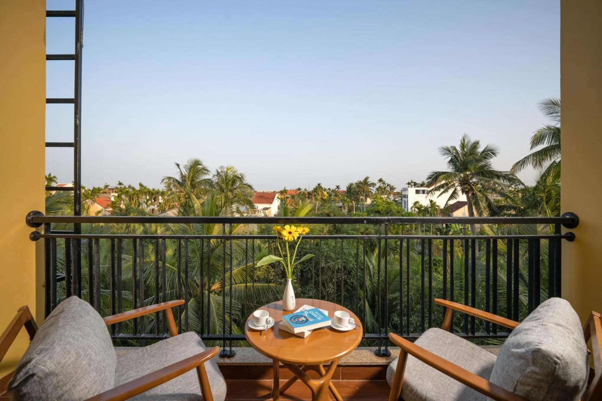 Day in Lancelynk Retreat Hoi An