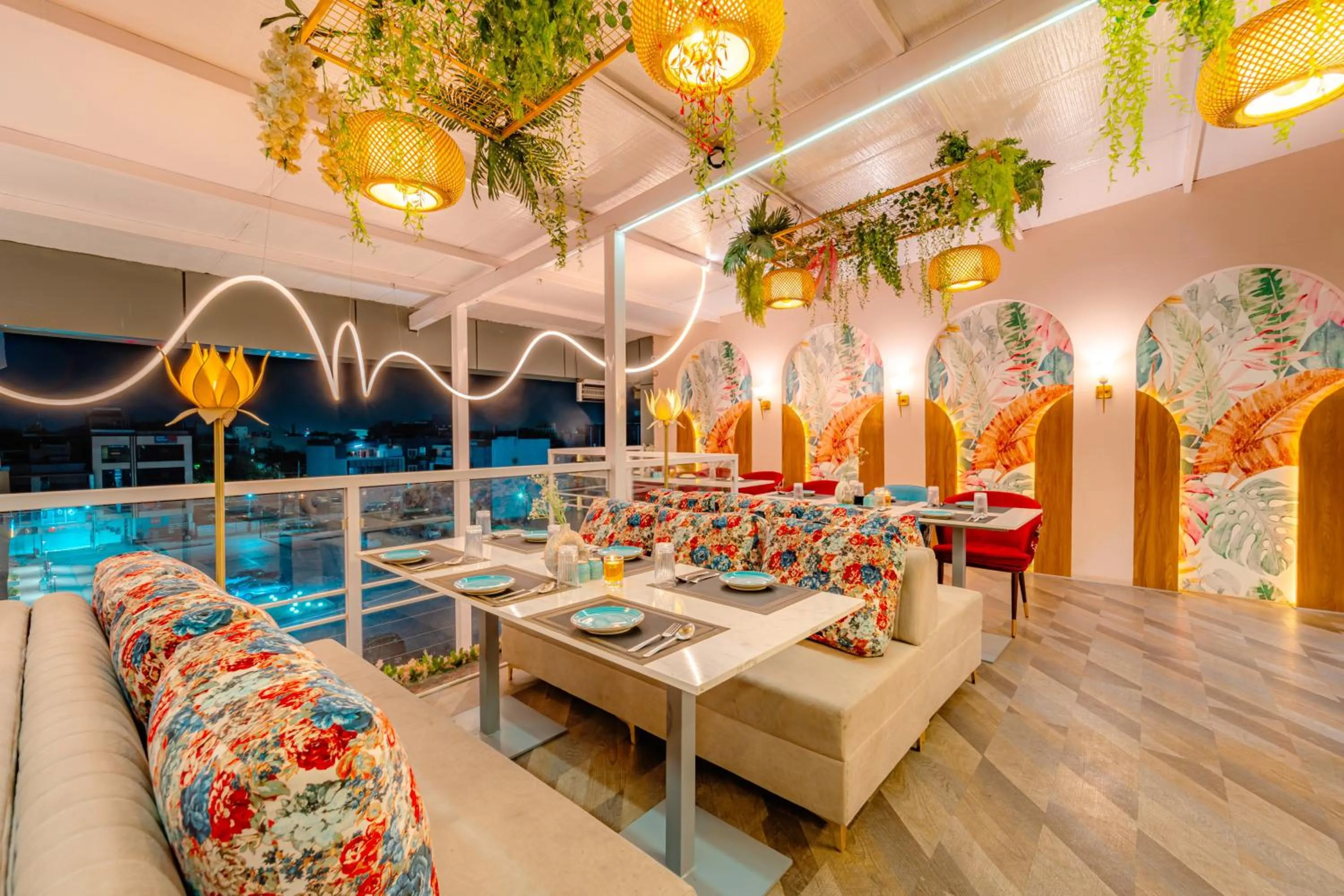 Restaurant/places to eat in Hotel Posada