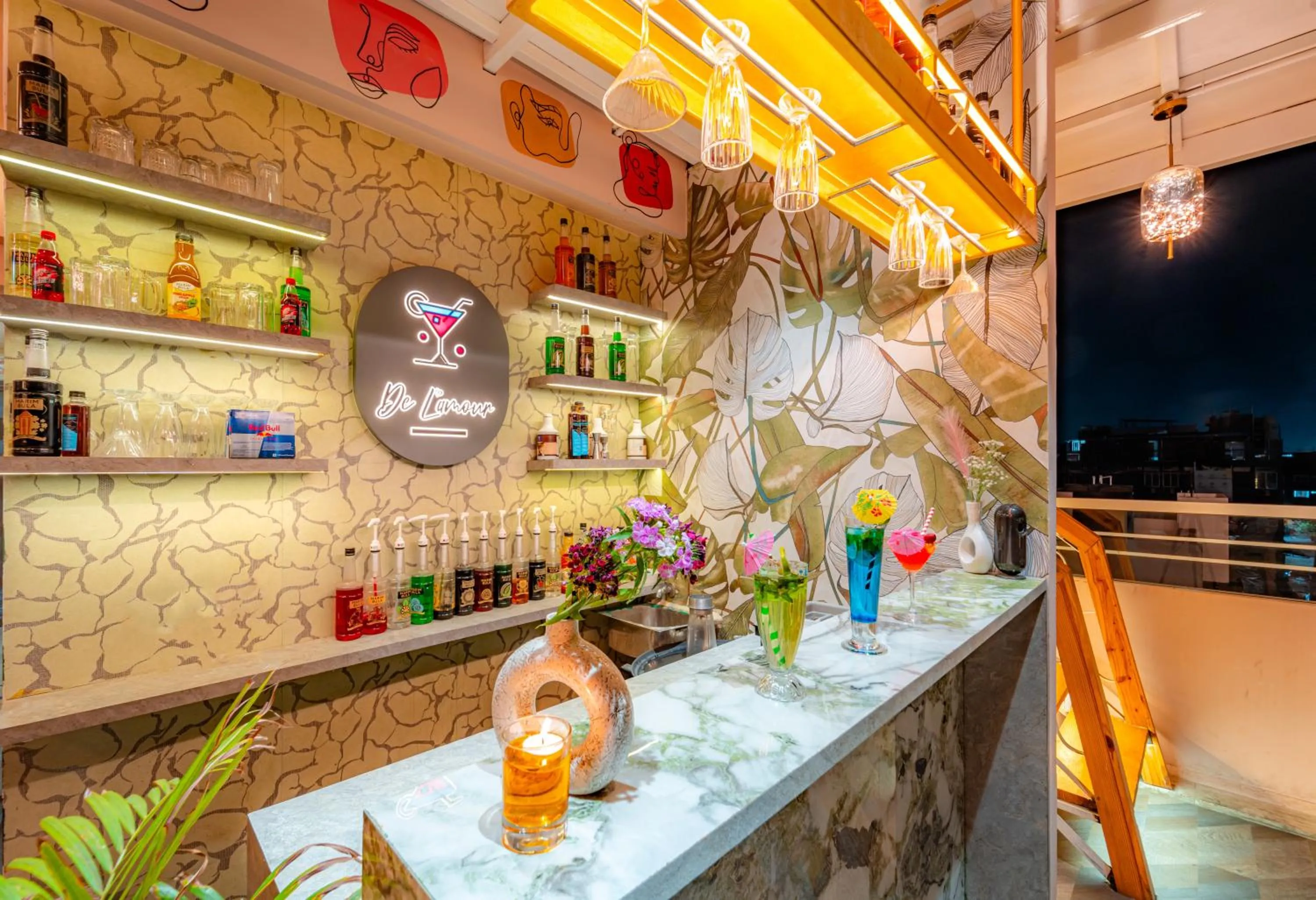 Restaurant/places to eat in Hotel Posada