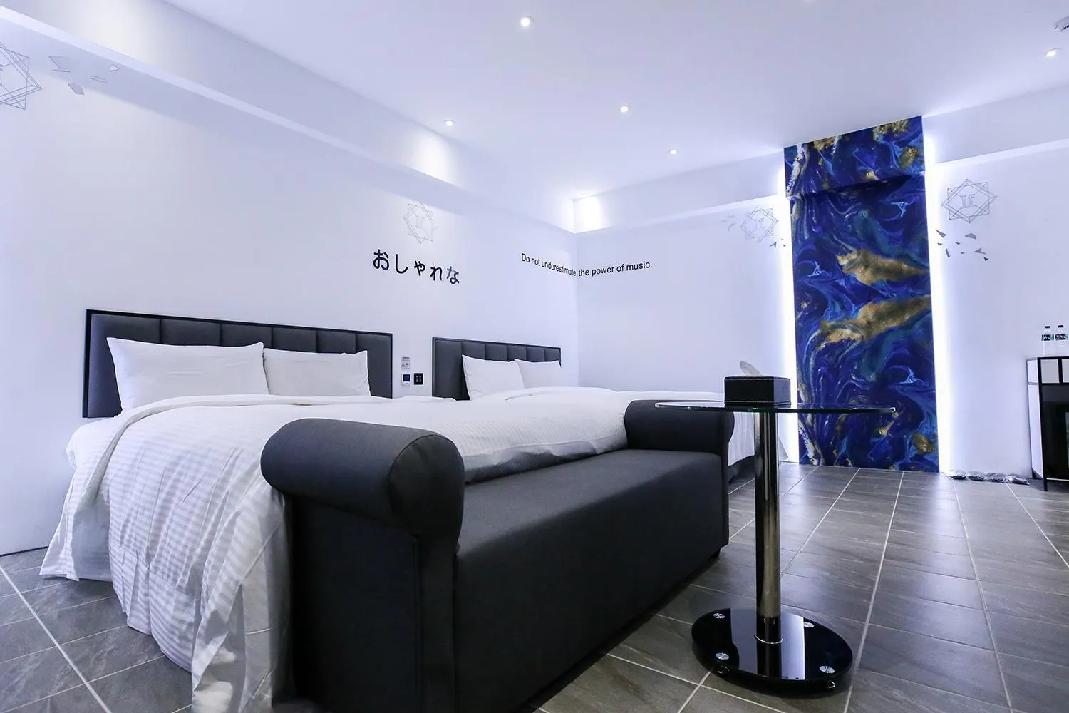 Photo of the whole room, Bed in IF漫旅館 IF Motel