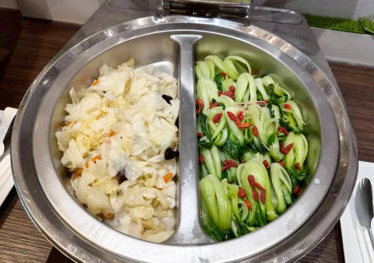 Restaurant/places to eat in IF漫旅館 IF Motel