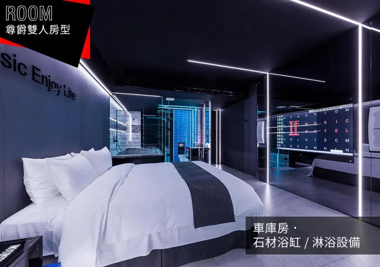 Premier Double Room in If Motel In Fashion Premier Double Room in If Motel In Fashion