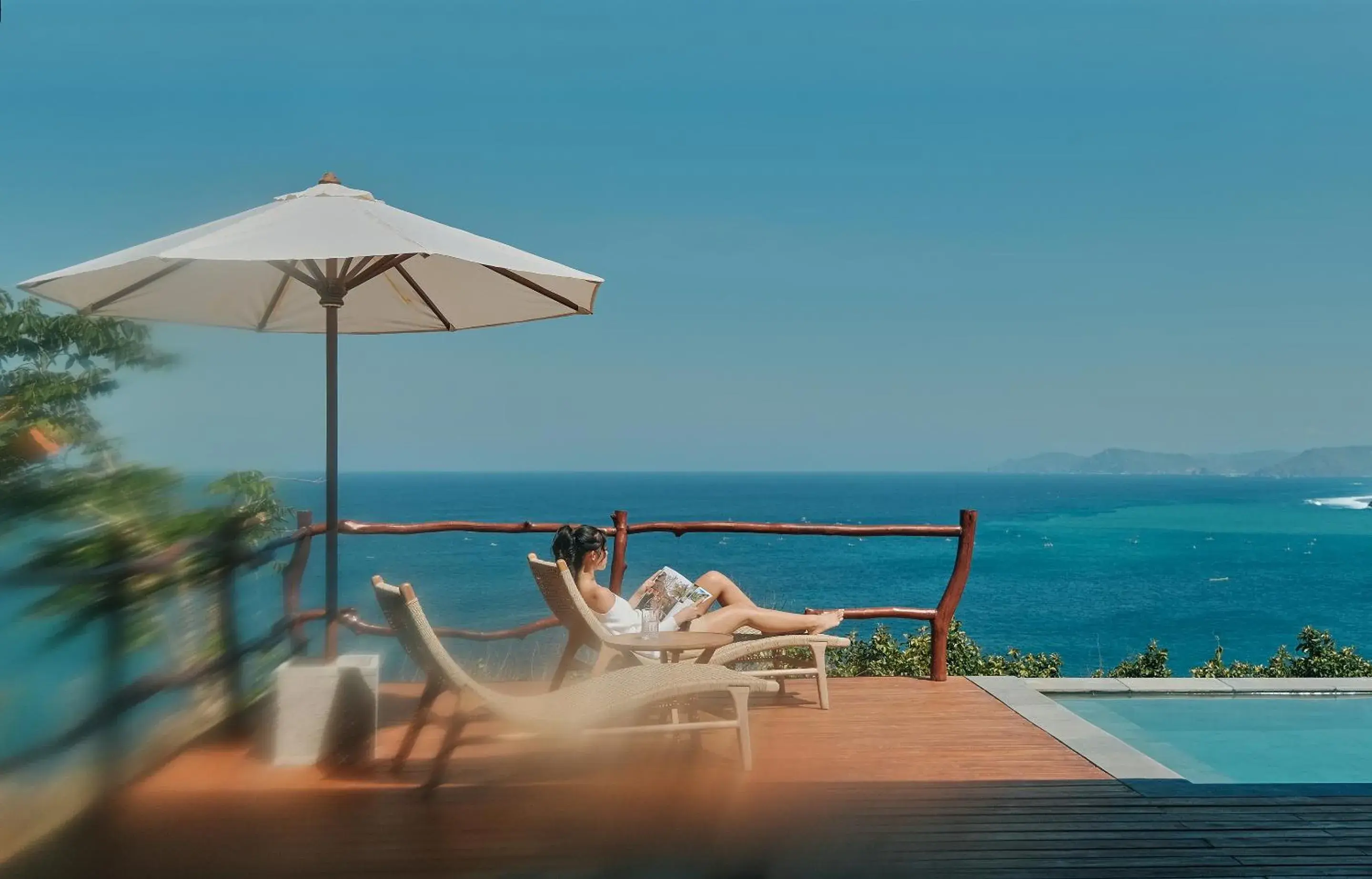 One-Bedroom Cliff Front Pool Villa in TUNAK Resort Lombok One-Bedroom Cliff Front Pool Villa in TUNAK Resort Lombok