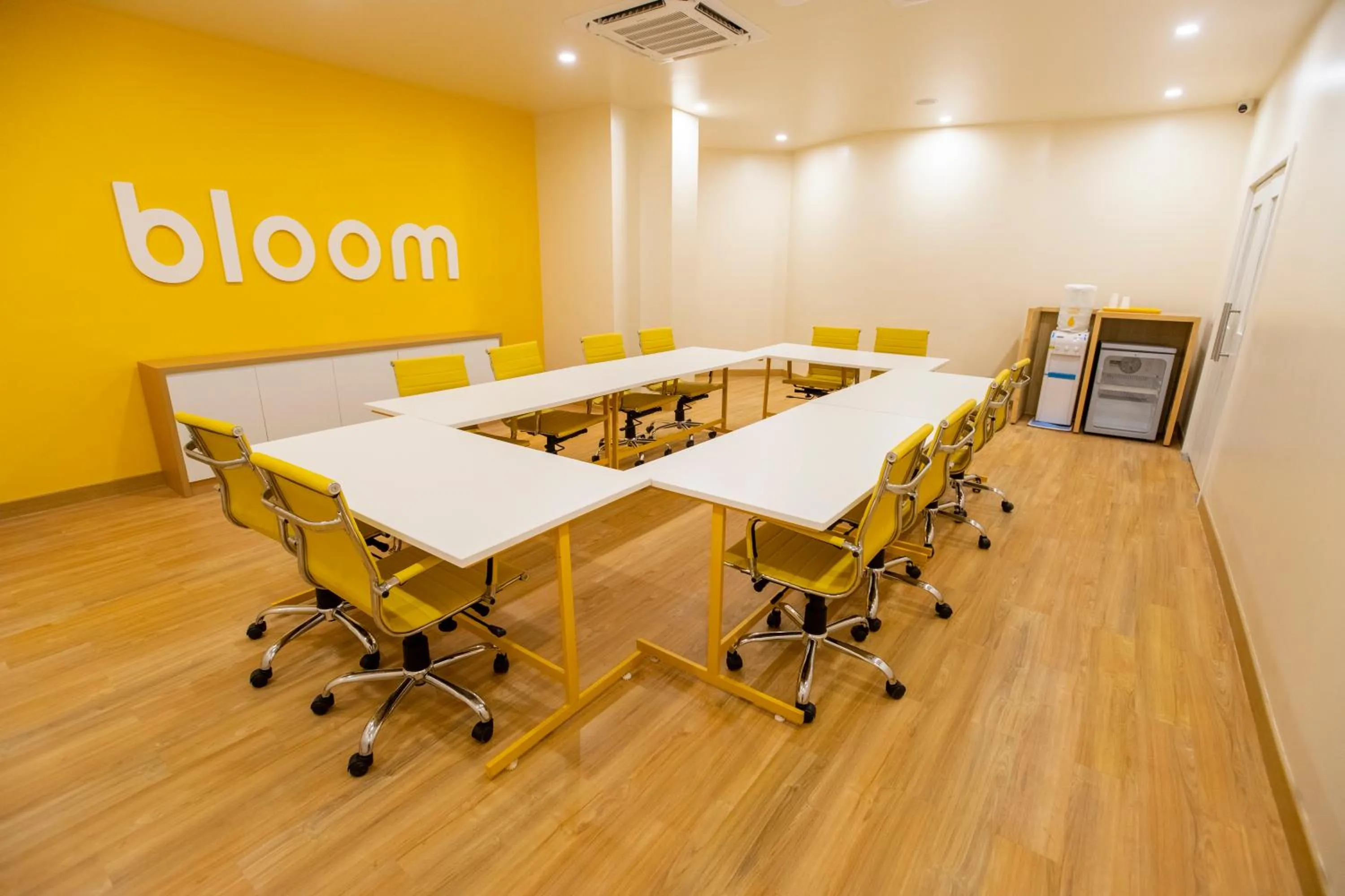 Meeting/conference room in Bloom Hub l Guindy