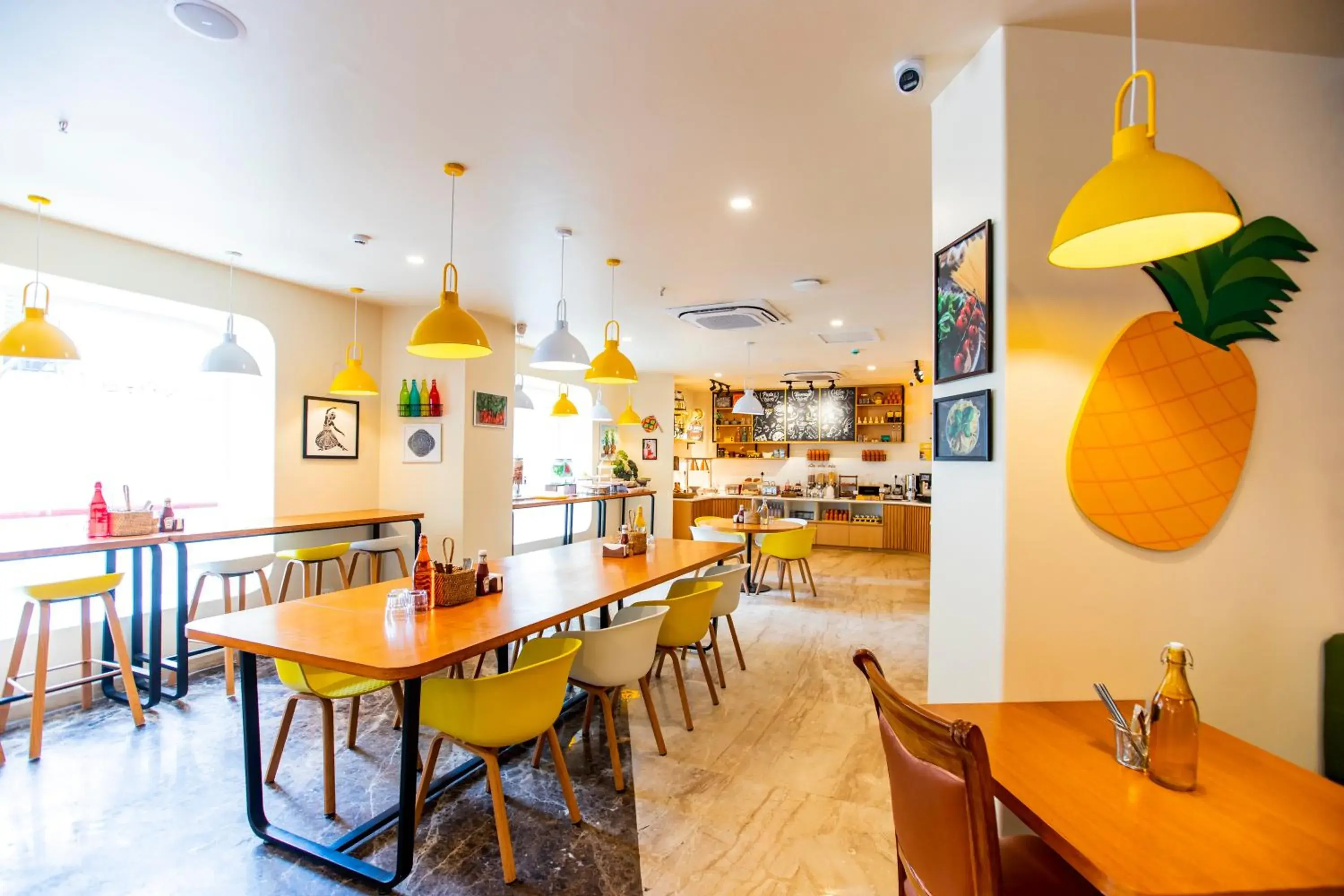 Restaurant/places to eat in Bloom Hub Guindy Restaurant/places to eat in Bloom Hub Guindy