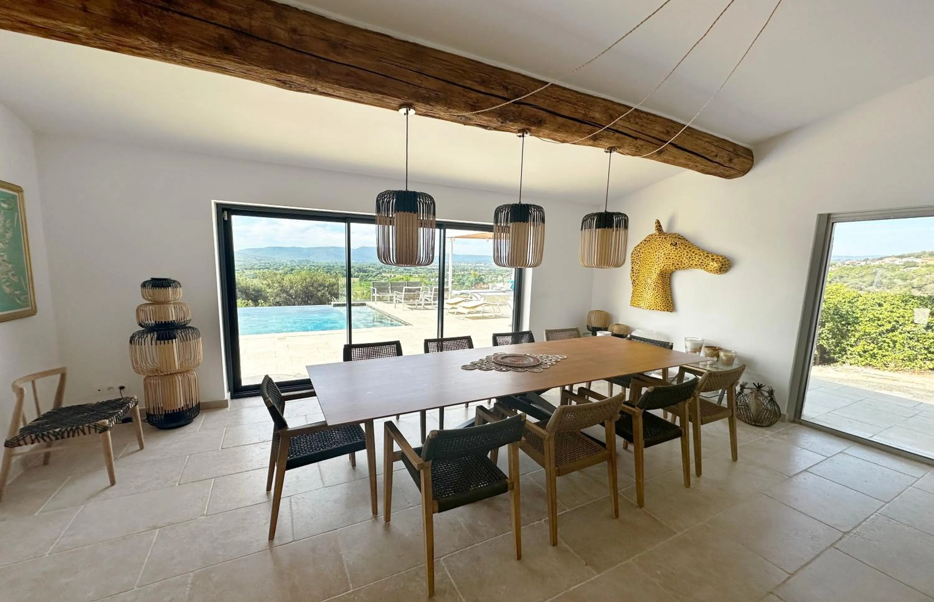 Luxury house, St tropez 20mns! Stunning view, serene & private