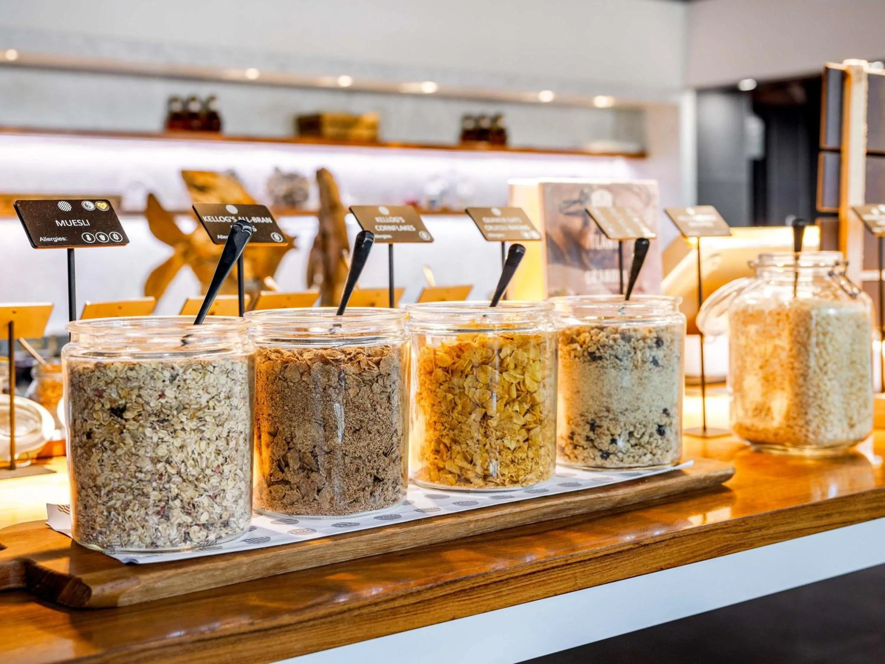 Restaurant/places to eat in Pullman Eindhoven Cocagne