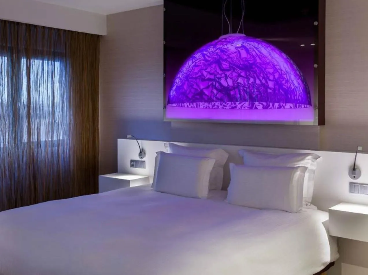 Bedroom, Bed in Pullman Eindhoven Cocagne