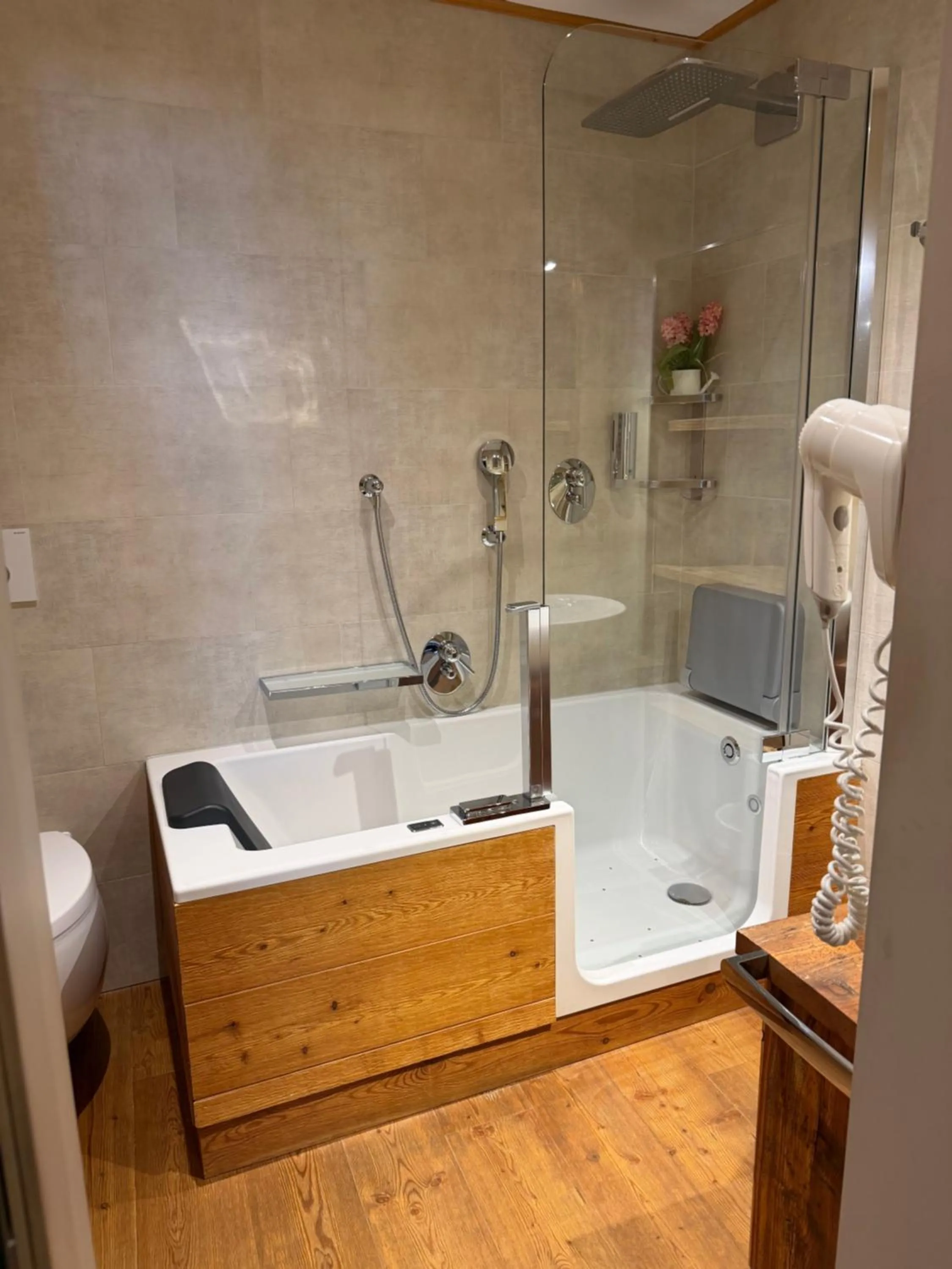 Zenana Boutique Hotel