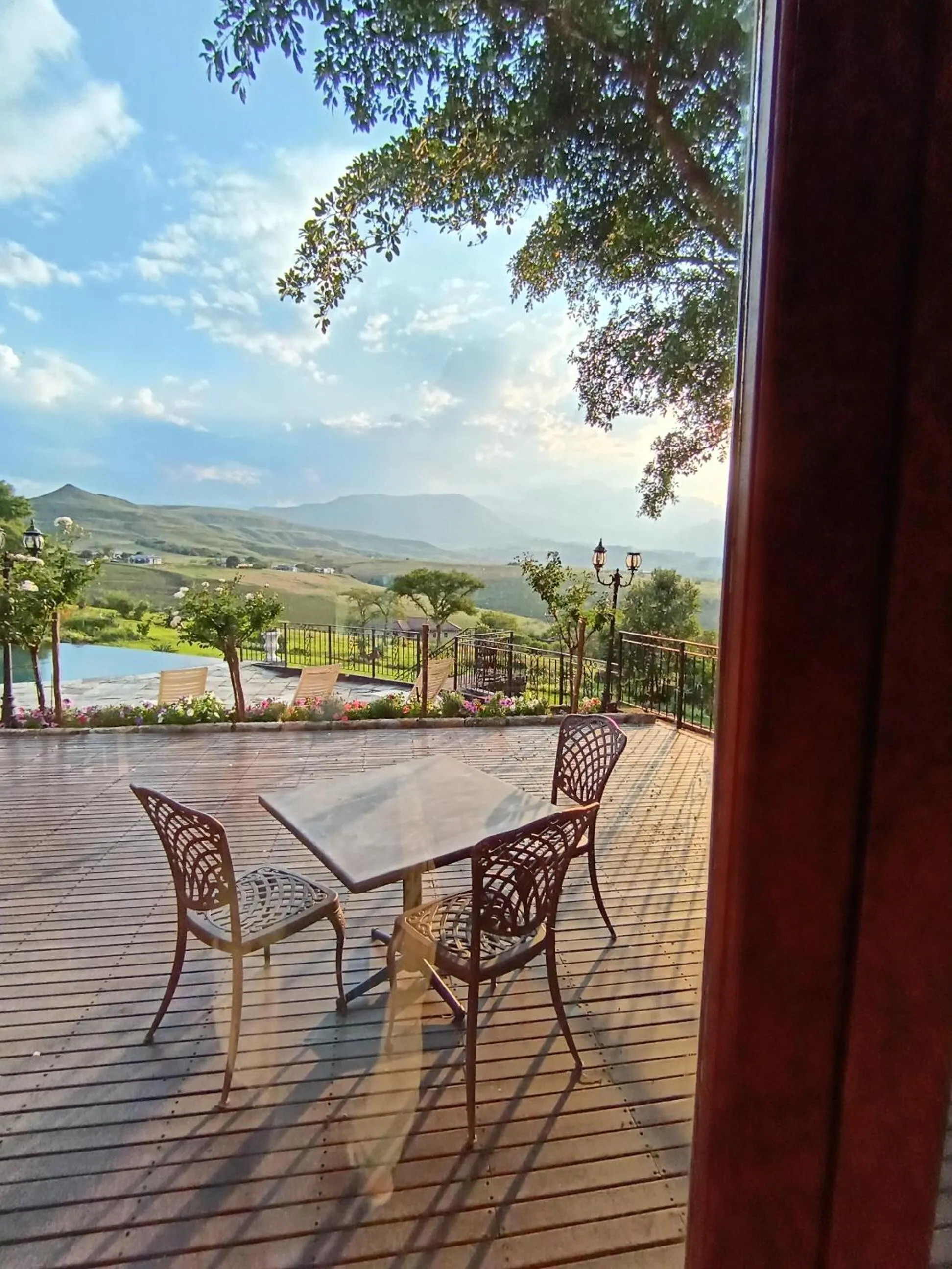 Pool view in Inkungu Lodge