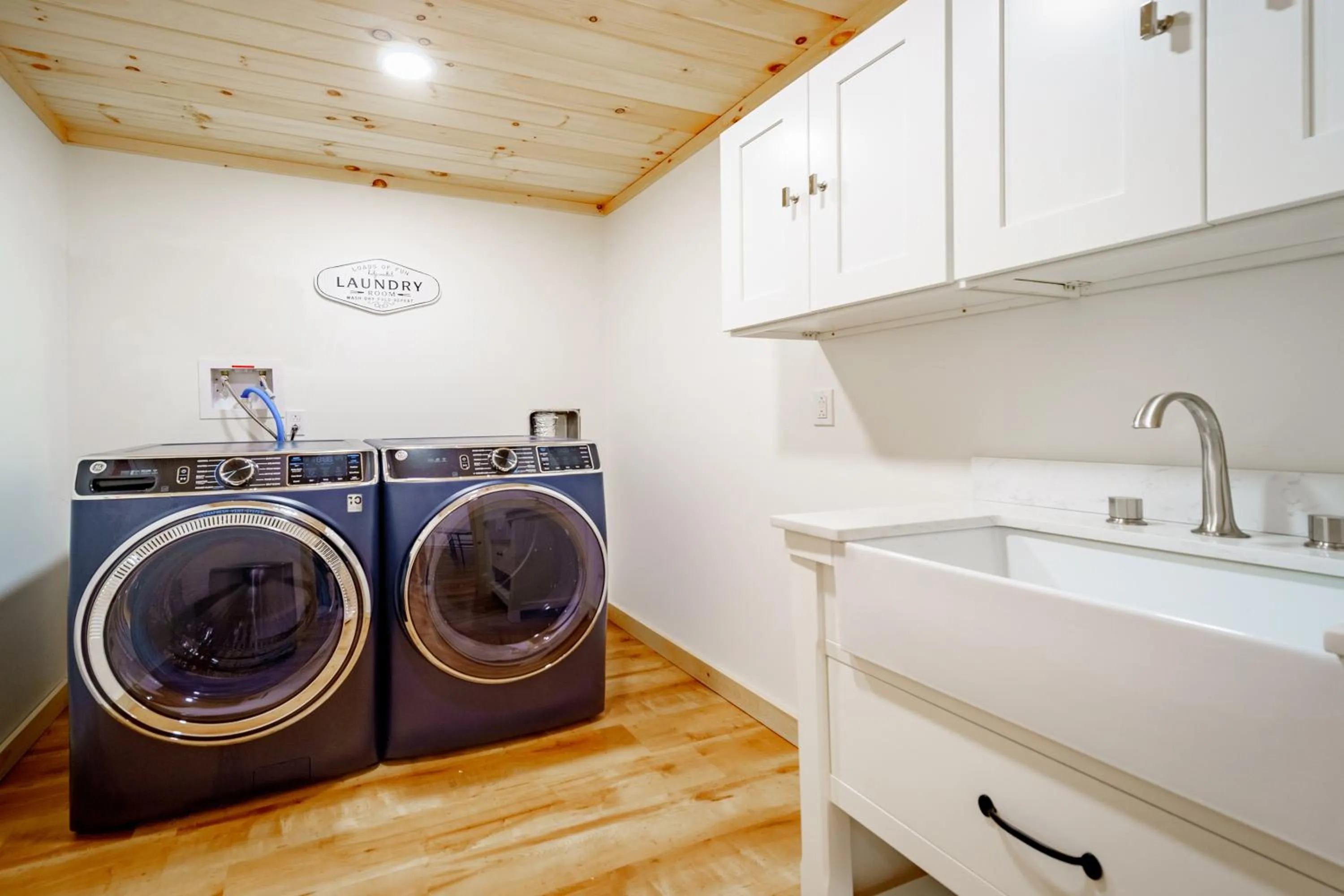 laundry in Adirondack Alpine Cabin with Hot Tub, Near Whiteface, Lake Placid, Game Rm, Fenced Yard, Views