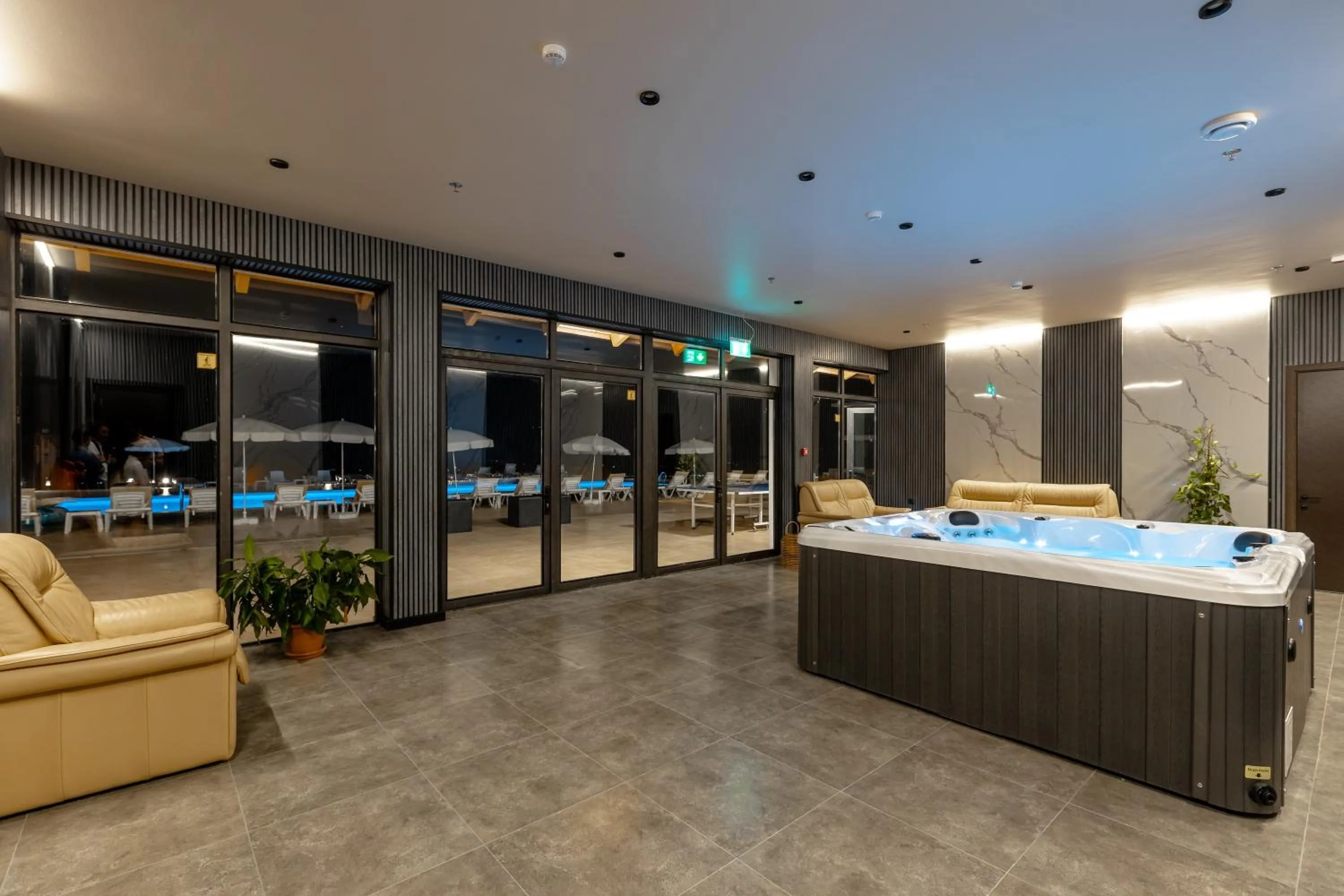 Hot Tub in Hotel Qvevrebi