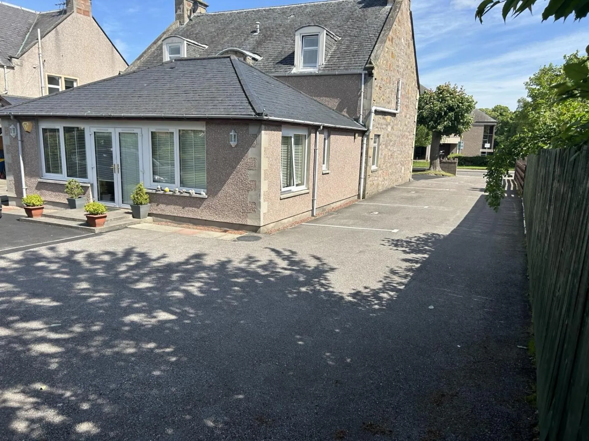 Property building in Corunna Bed & Breakfast and Corunna Cottage