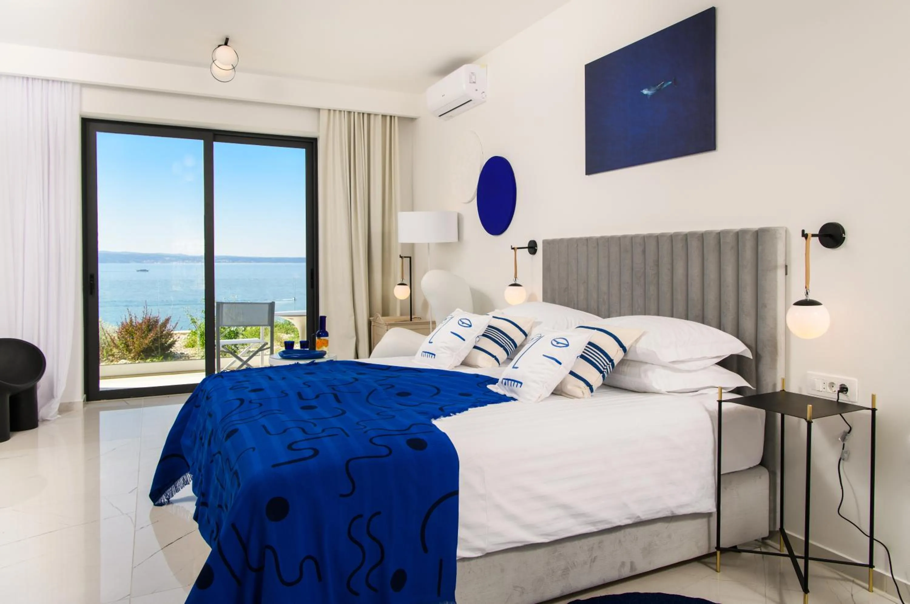 Deluxe Apartment in Gallery Luxury Suites & Rooms-Only Adults