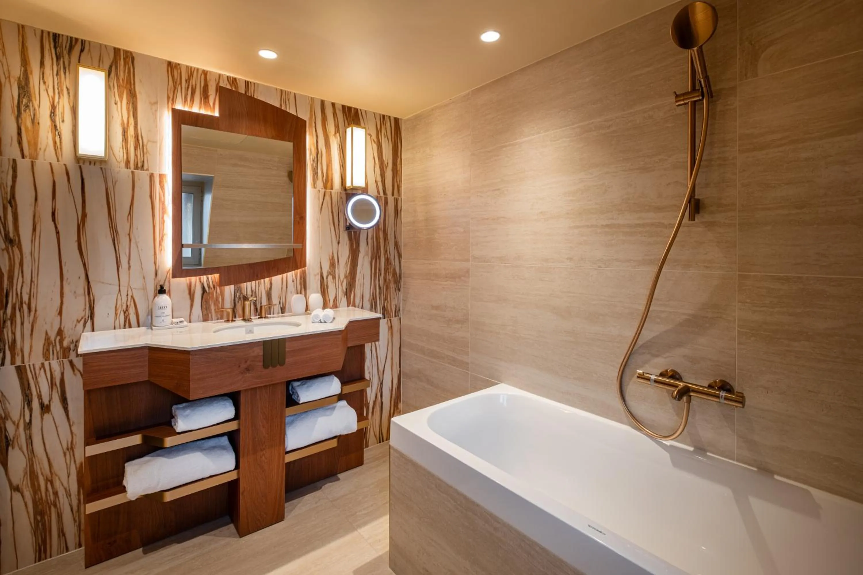 Bathroom in Hôtel La Bourdonnais by Inwood Hotels