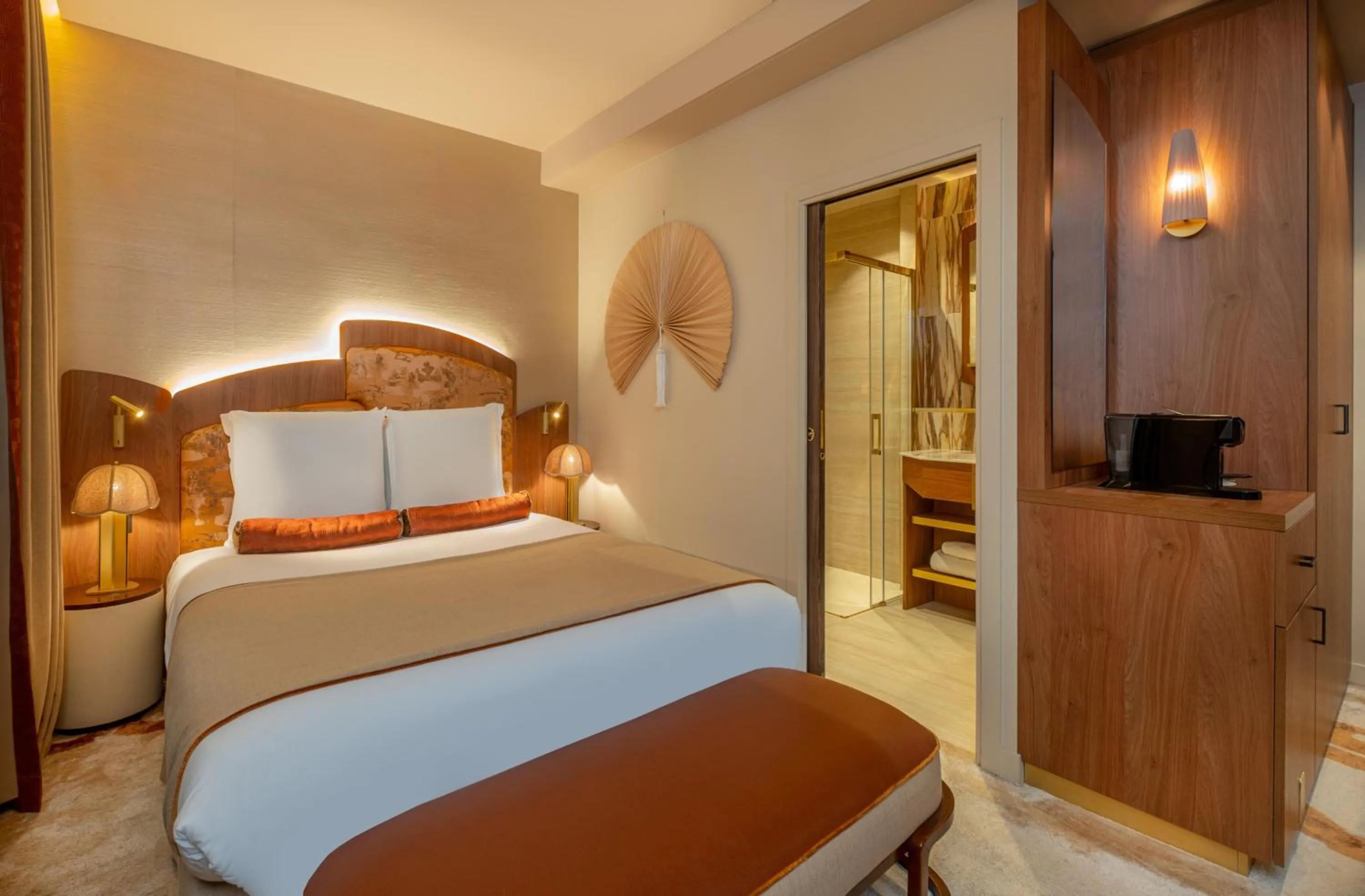 Photo of the whole room, Bed in Hôtel La Bourdonnais by Inwood Hotels