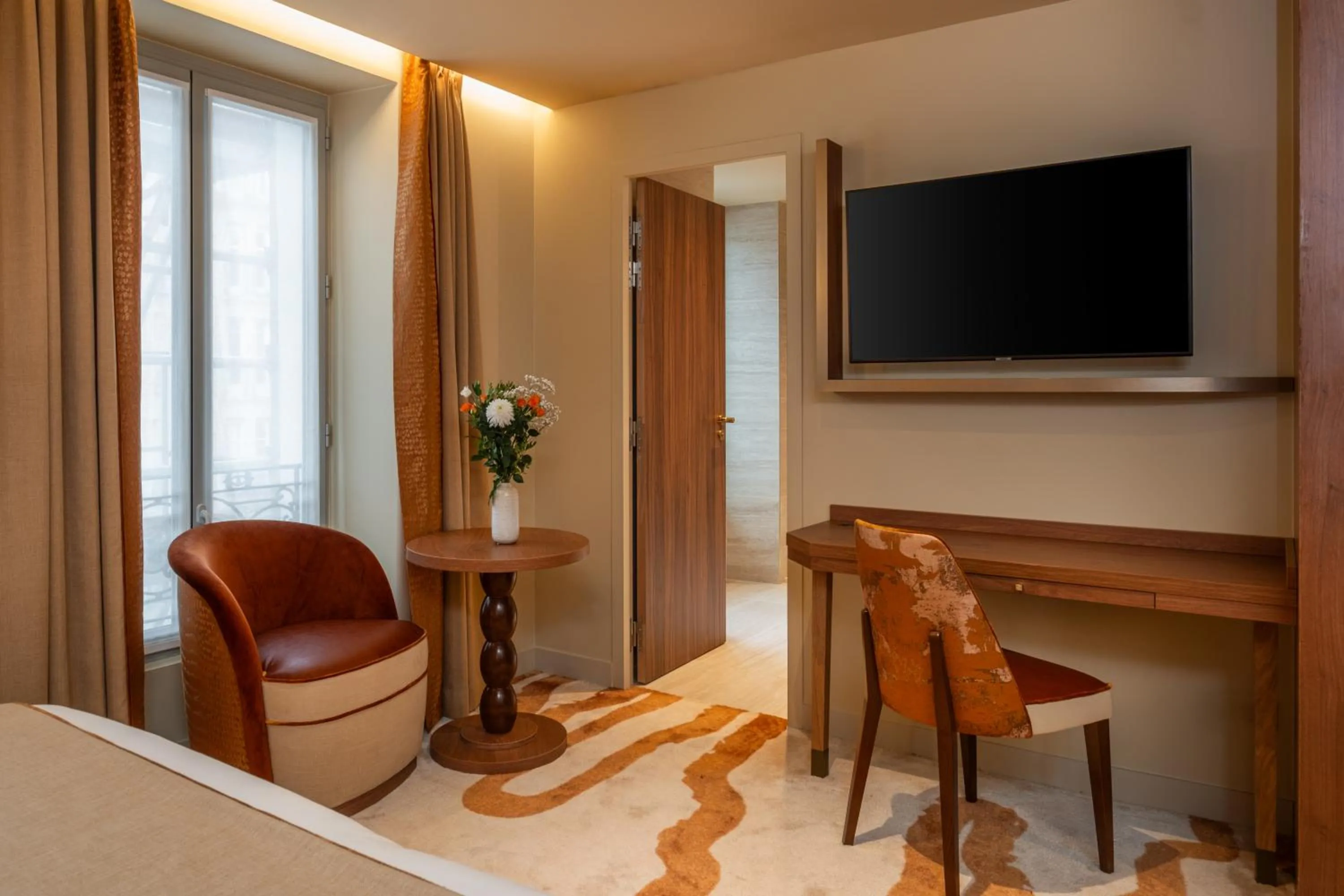 Bedroom in Hôtel La Bourdonnais by Inwood Hotels