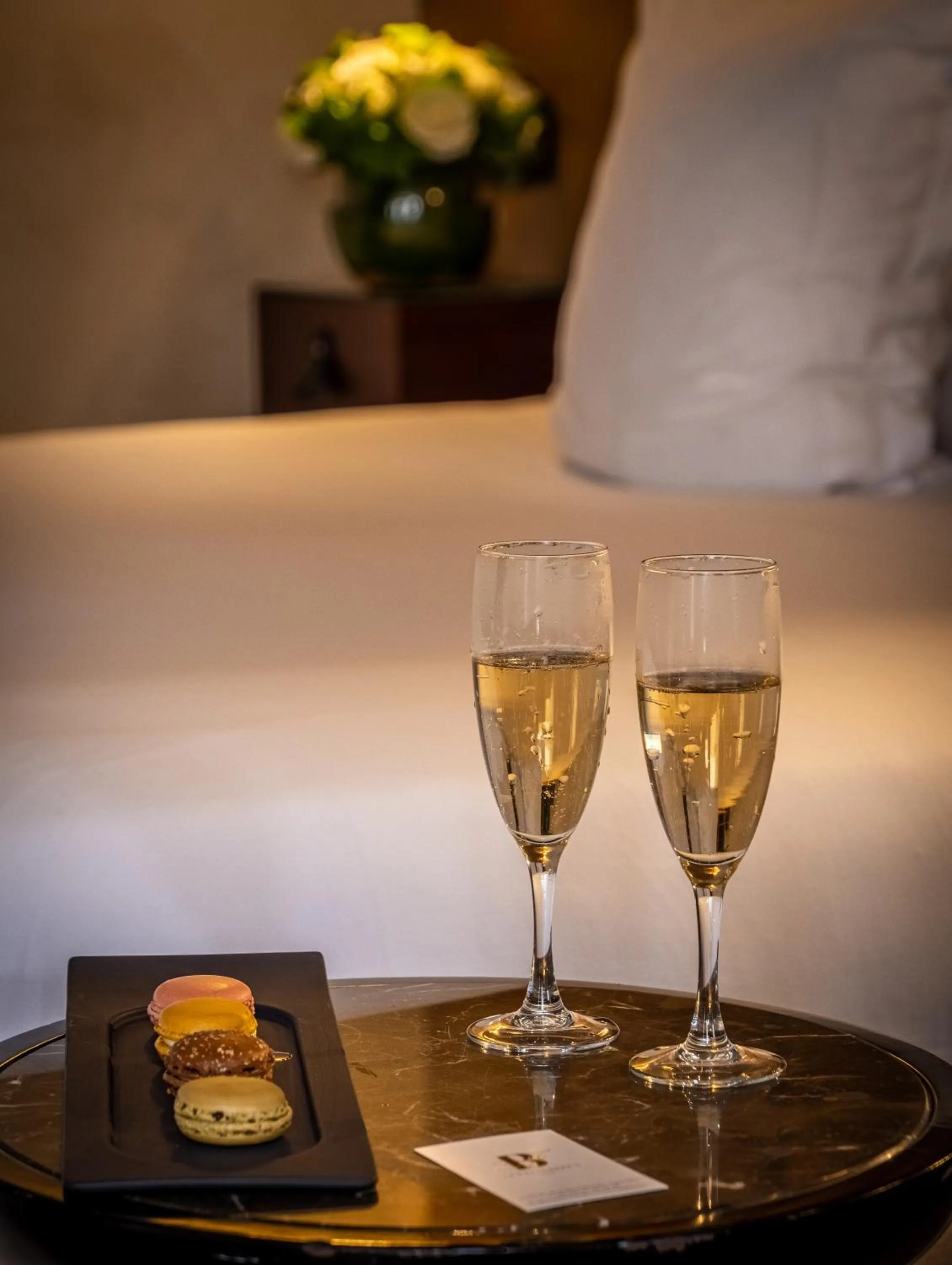 Food and drinks in Hôtel La Bourdonnais by Inwood Hotels