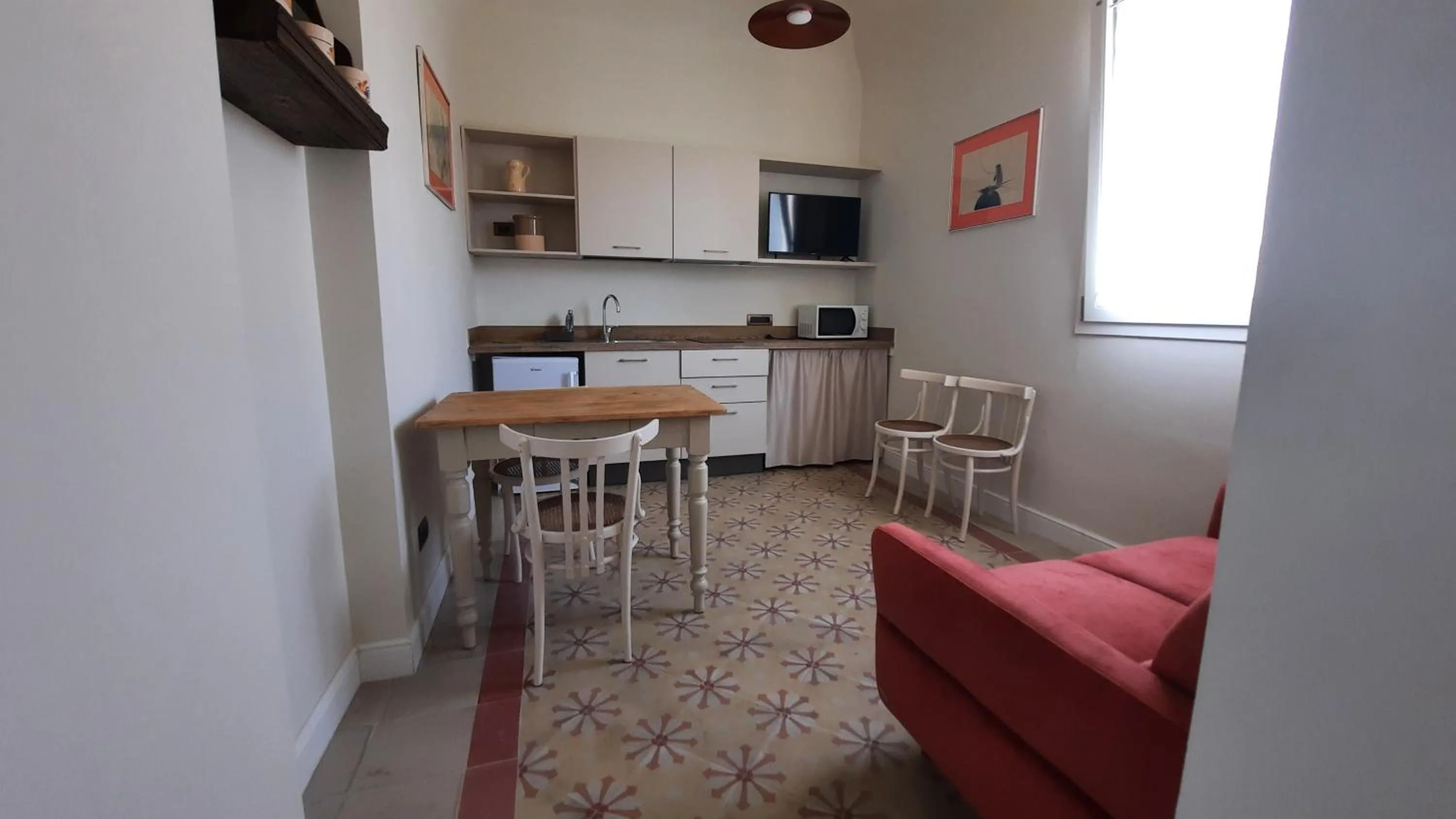 Dining area in Palazzo Ricciardi Residence