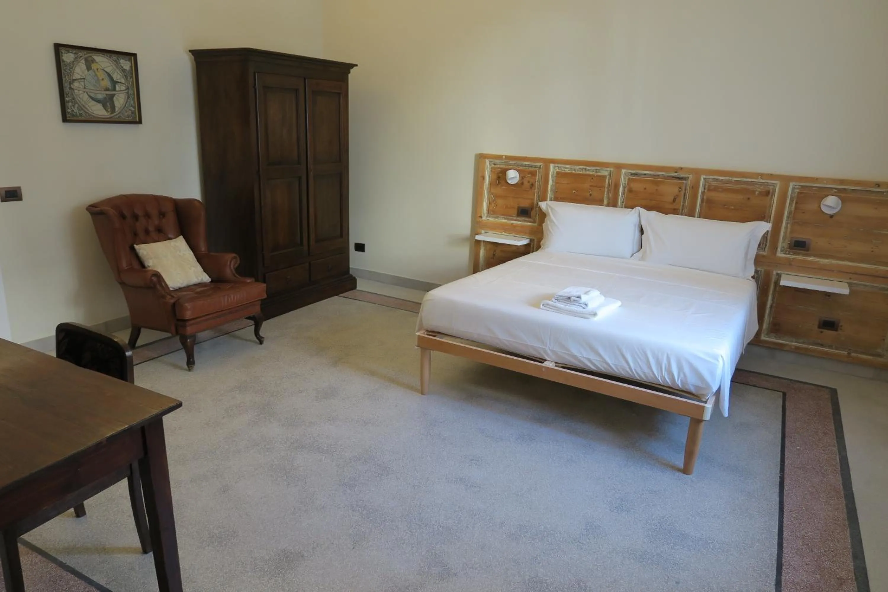 Bedroom, Bed in Palazzo Ricciardi Residence