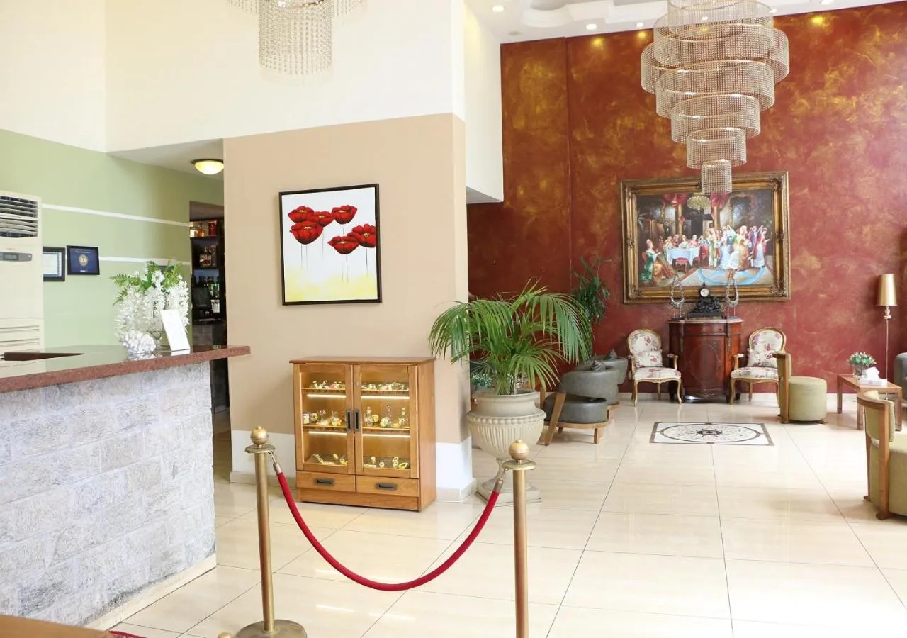 Lobby or reception in Al Murjan Palace Hotel Jounieh
