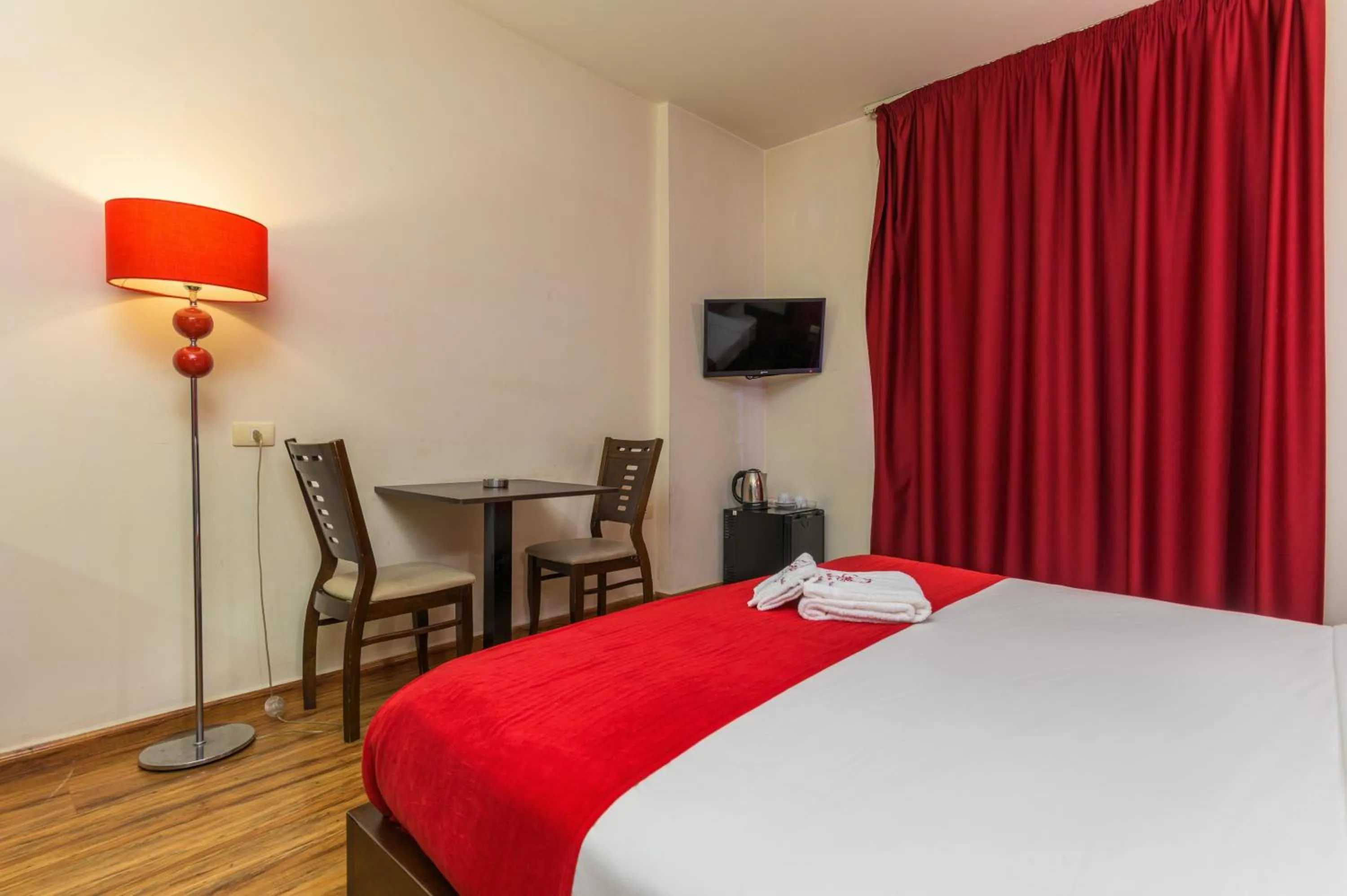 Bed in Al Murjan Palace Hotel Jounieh