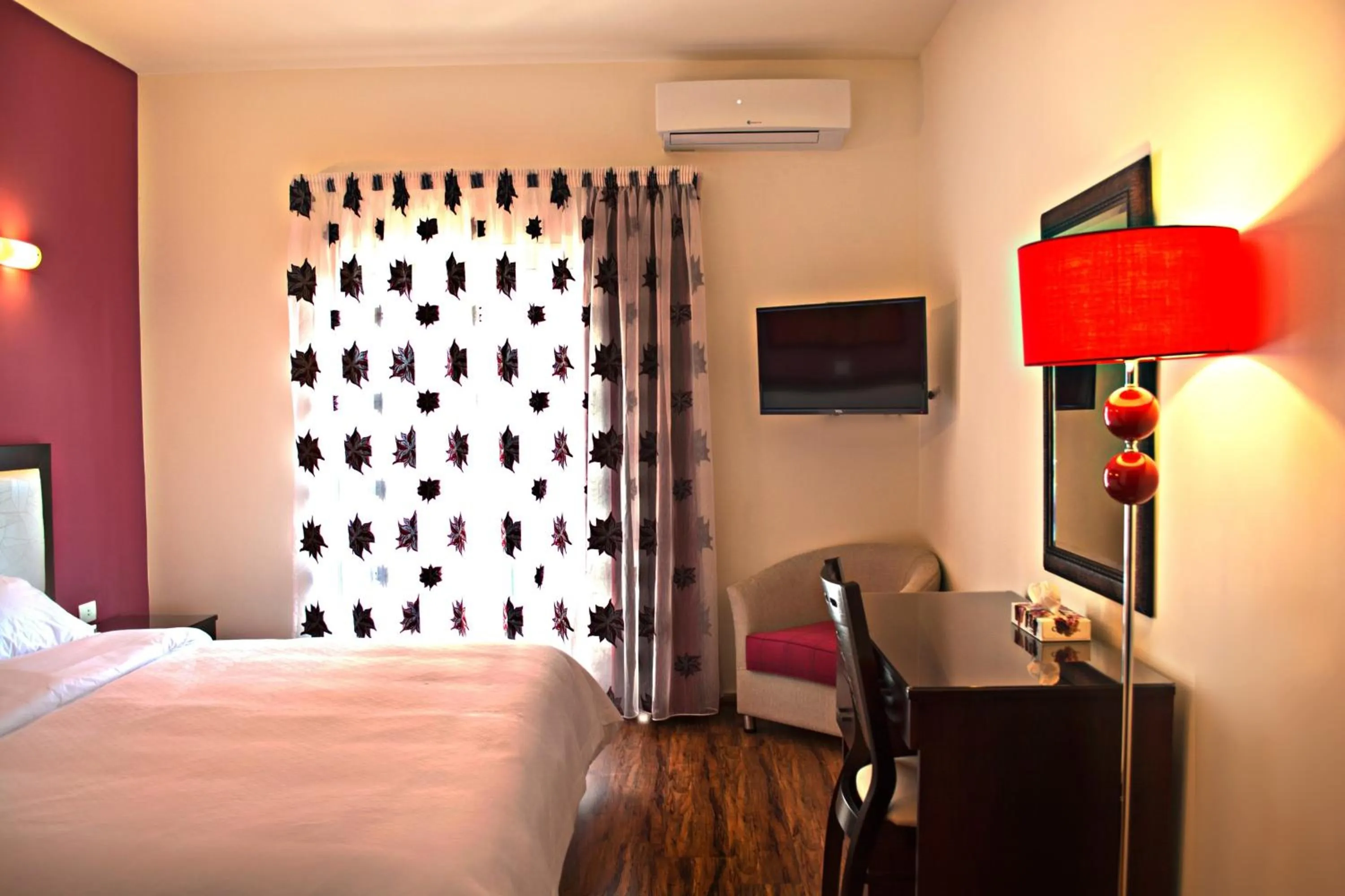 Bedroom, Bed in Al Murjan Palace Hotel Jounieh