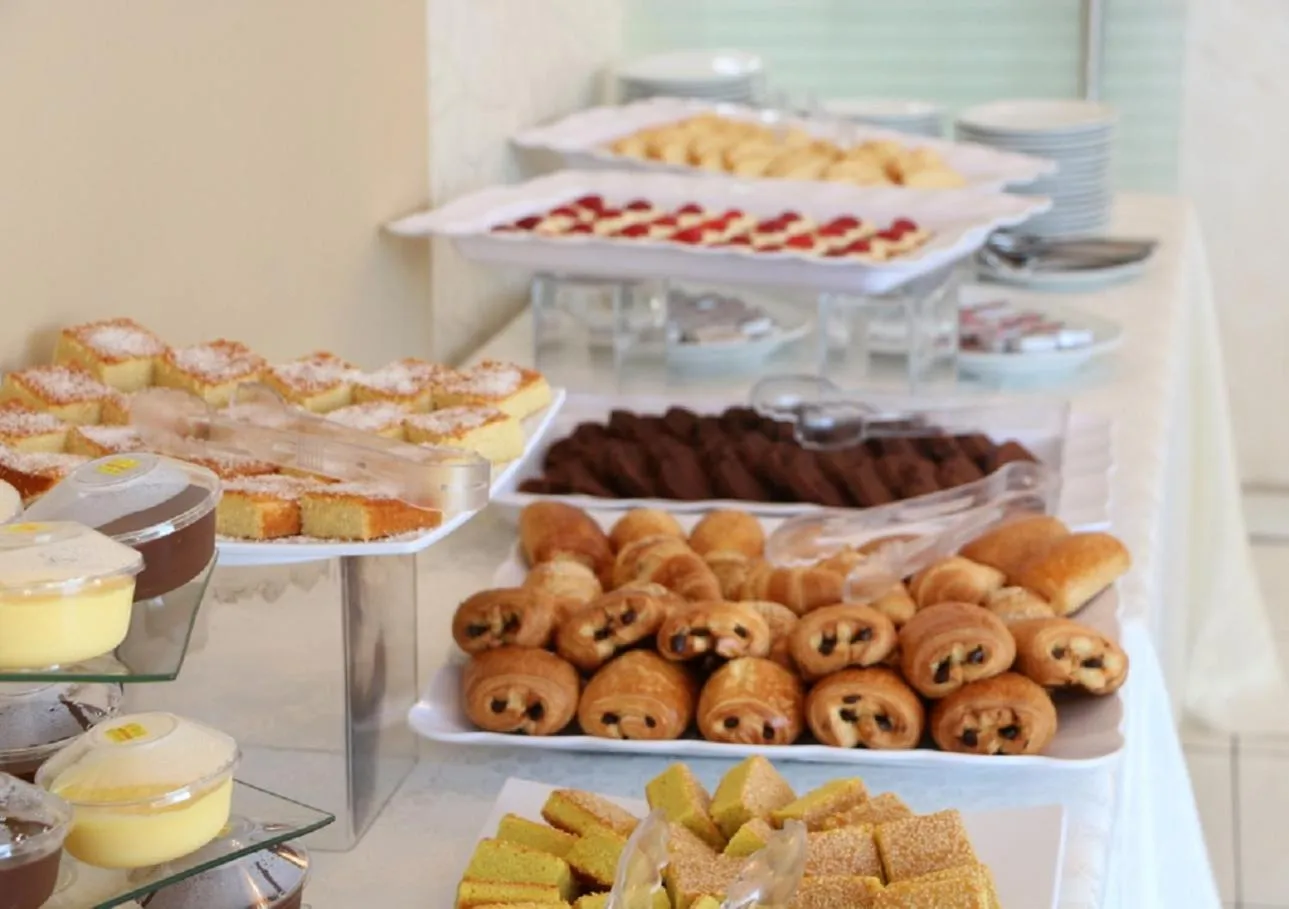 Buffet breakfast in Al Murjan Palace Hotel Jounieh