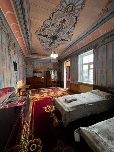 Bed in Reyhana Unique House