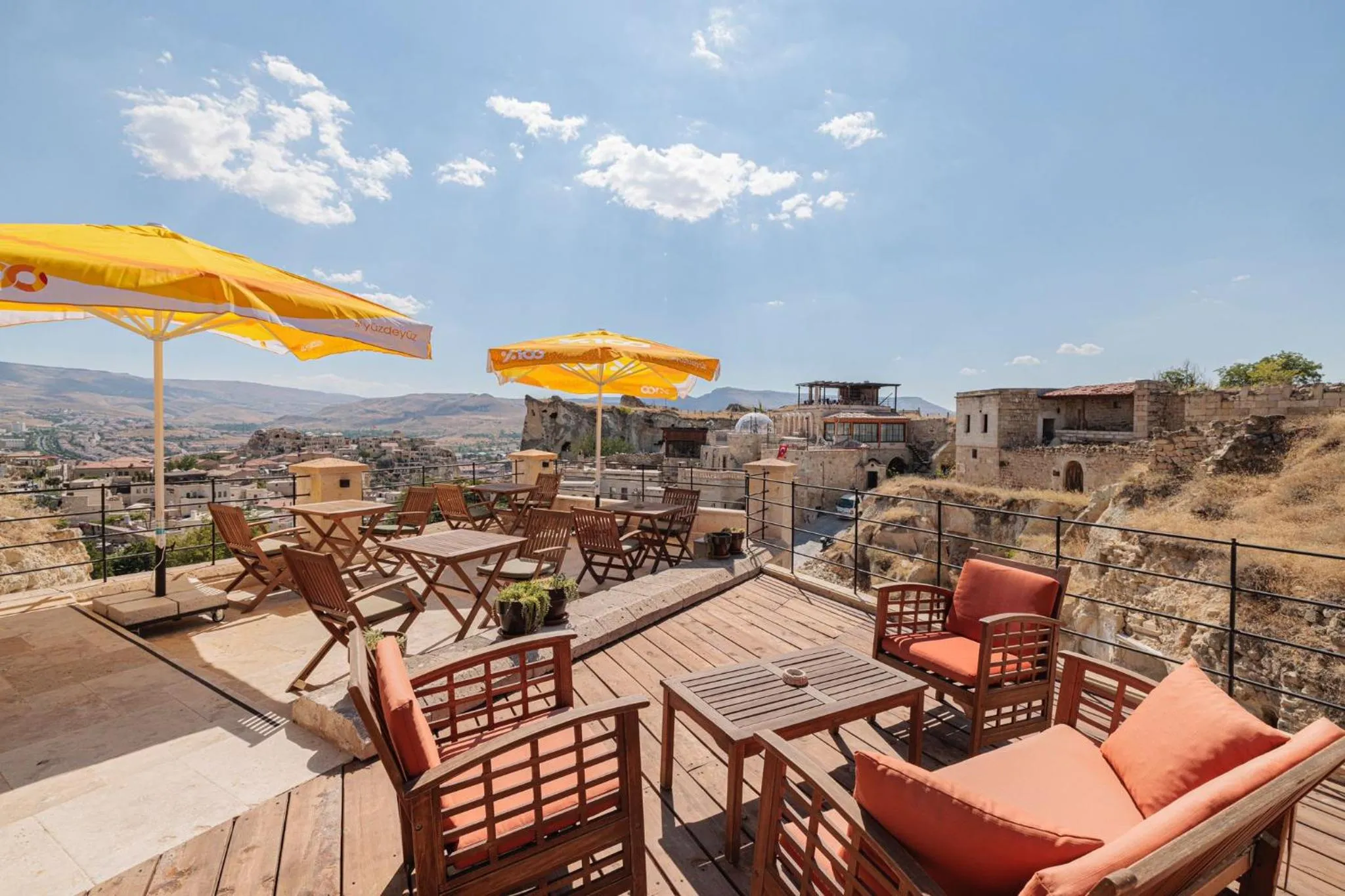 Balcony/Terrace in Canyon Cave Hotel