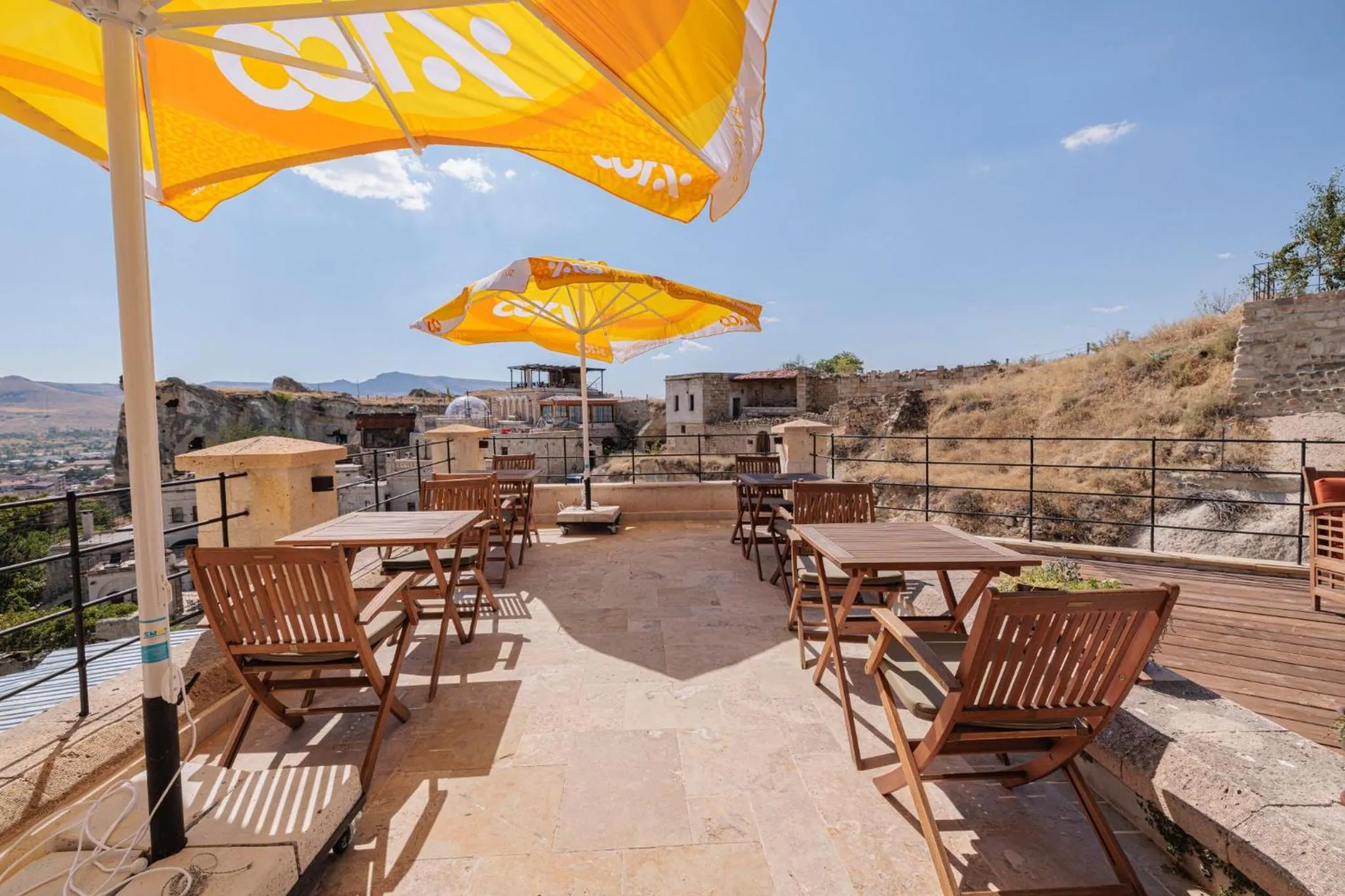 Balcony/Terrace in Canyon Cave Hotel