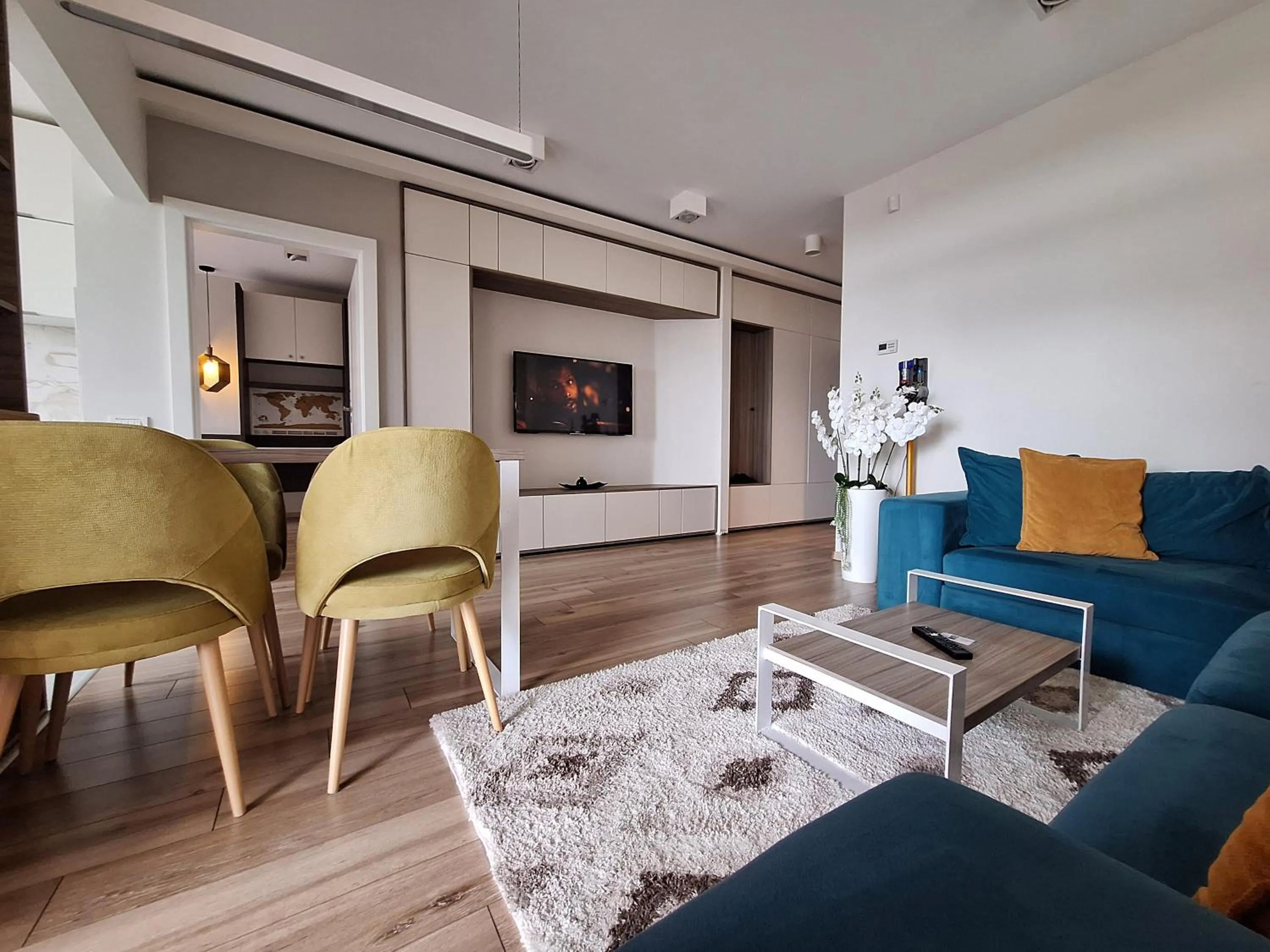 TV and multimedia in Panoramic view-Excelent location