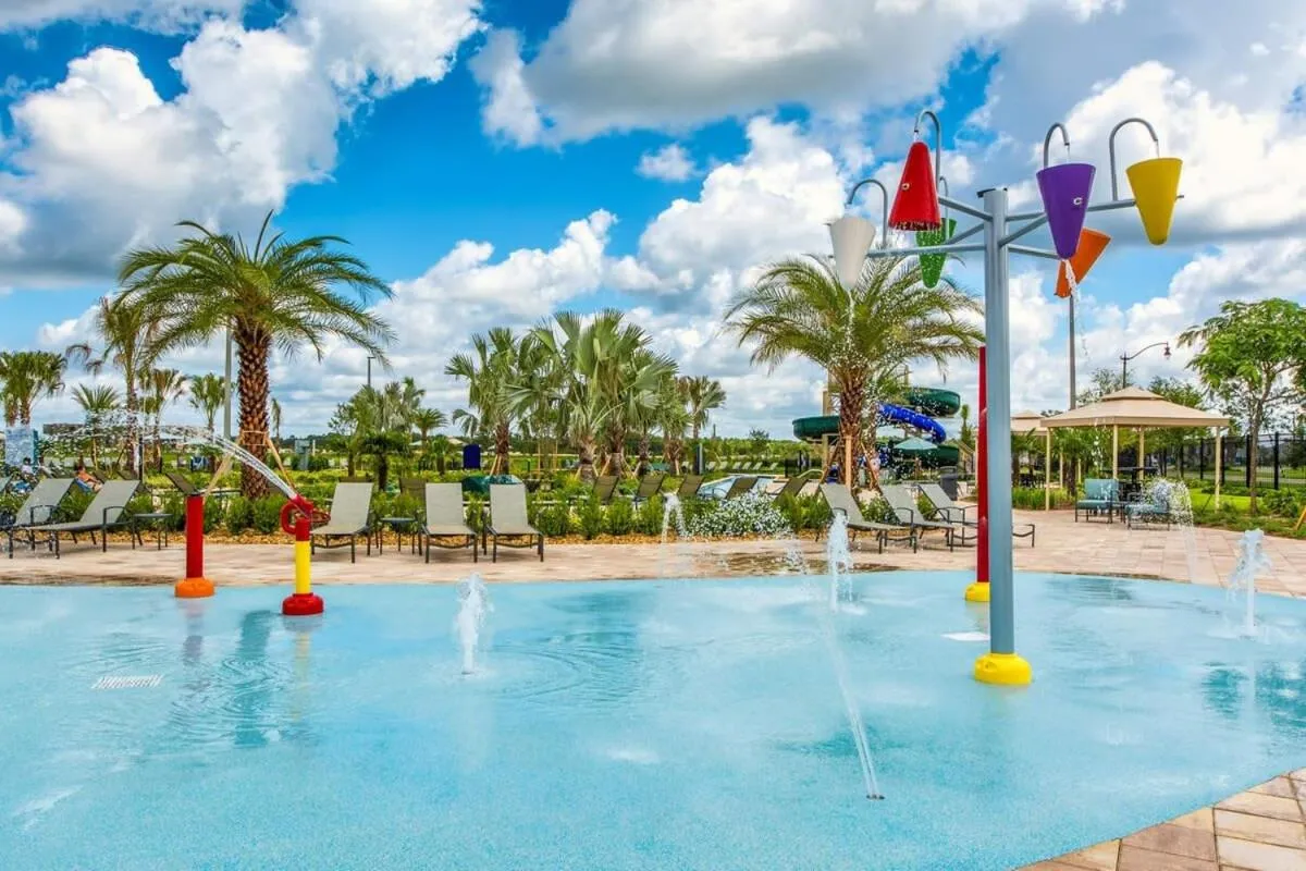 Stunning Home Private Pool Great Location
