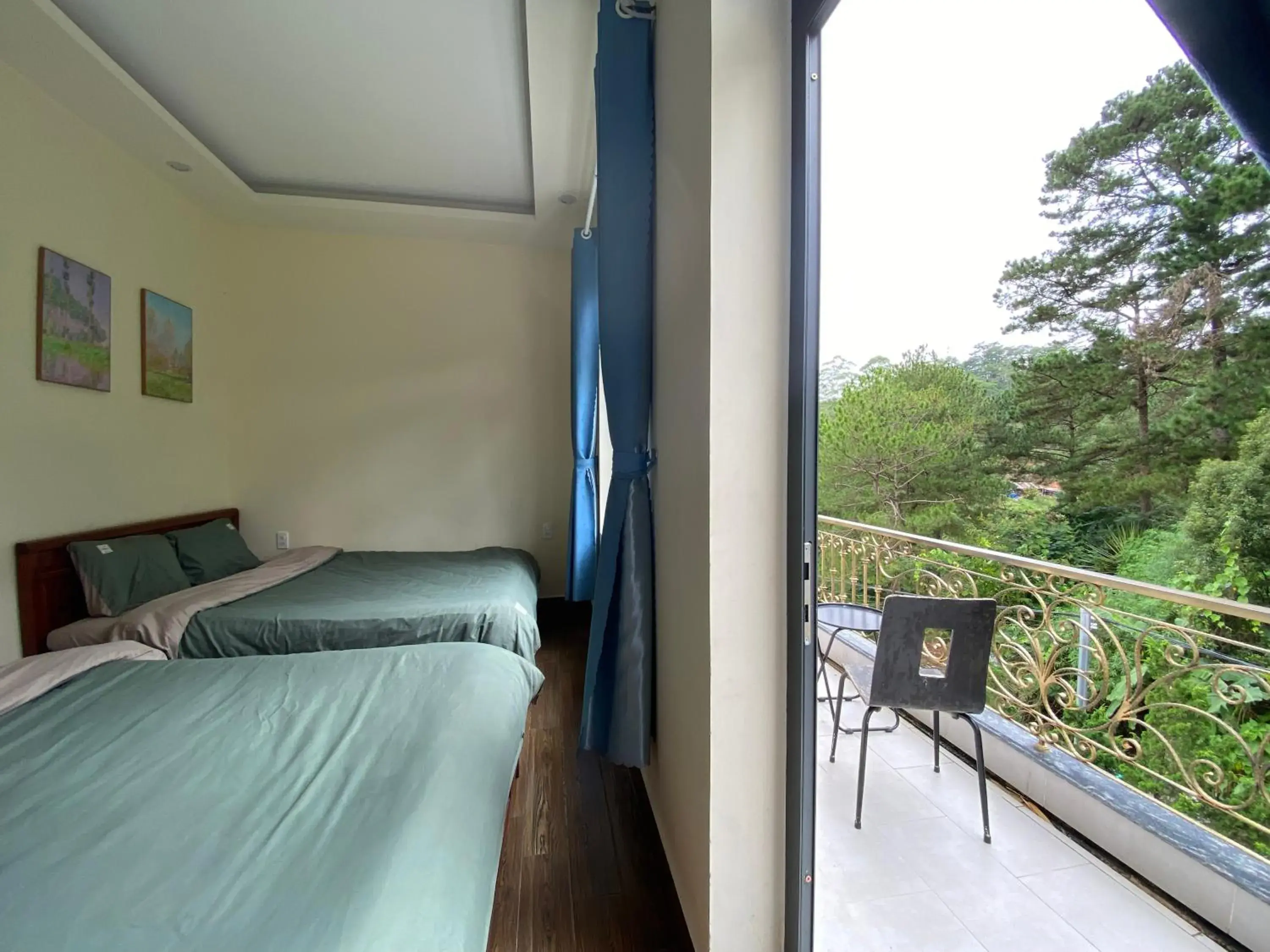 Quadruple Room with Balcony in D home Da Lat 2 Quadruple Room with Balcony in D home Da Lat 2