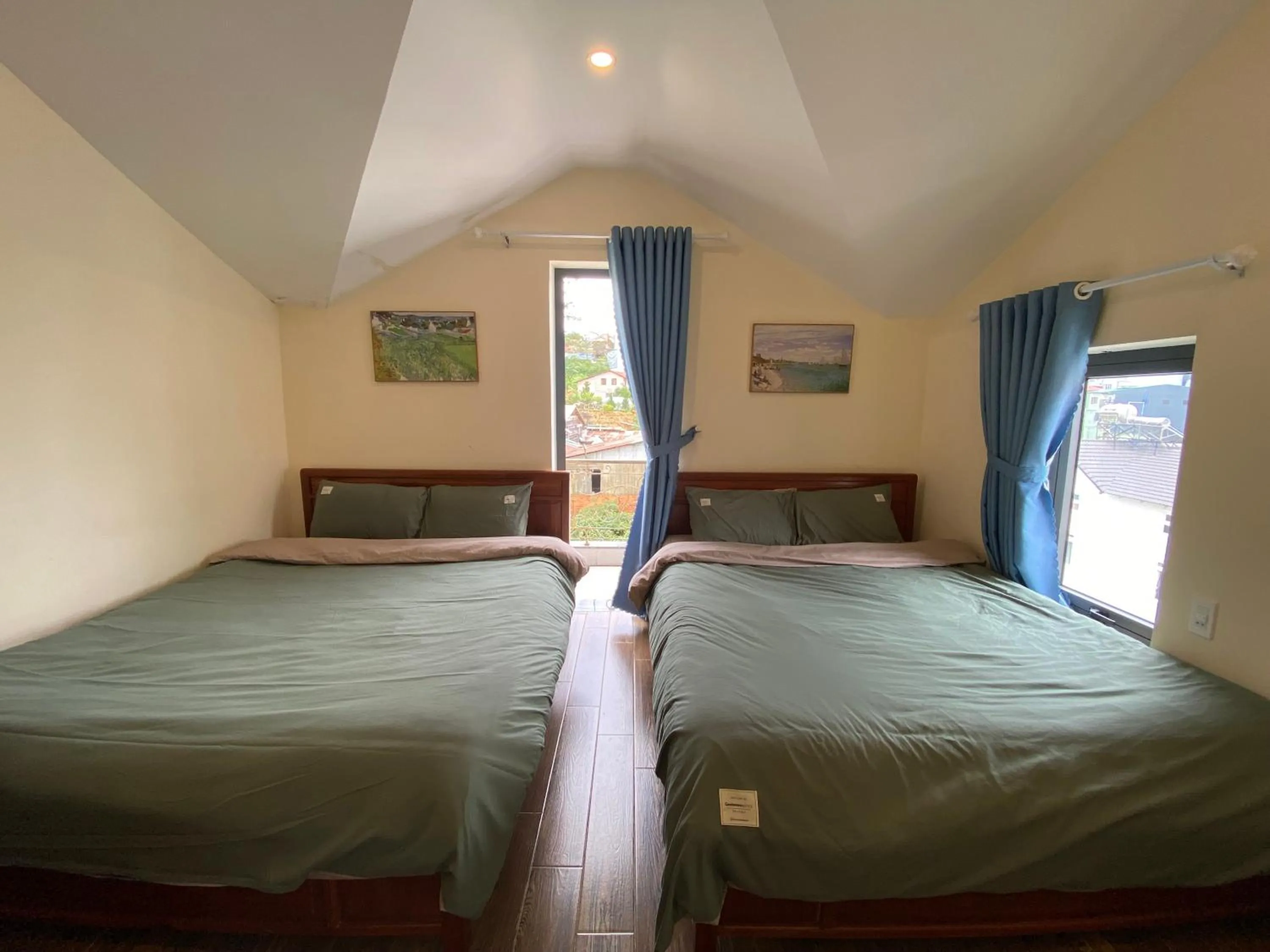 Photo of the whole room, Bed in D Home Da Lat 2