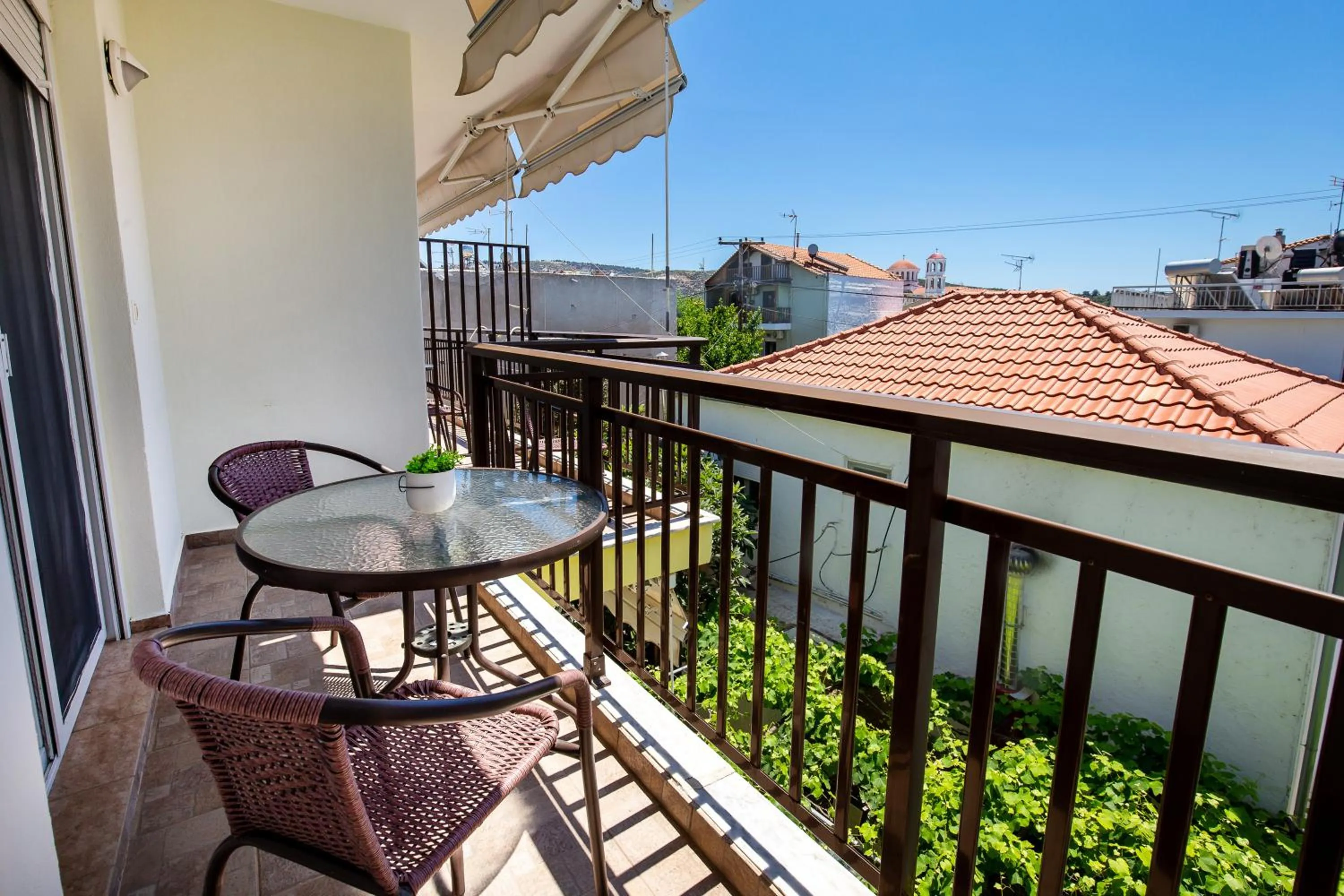 Balcony/Terrace in Famelia Studios Lampiris