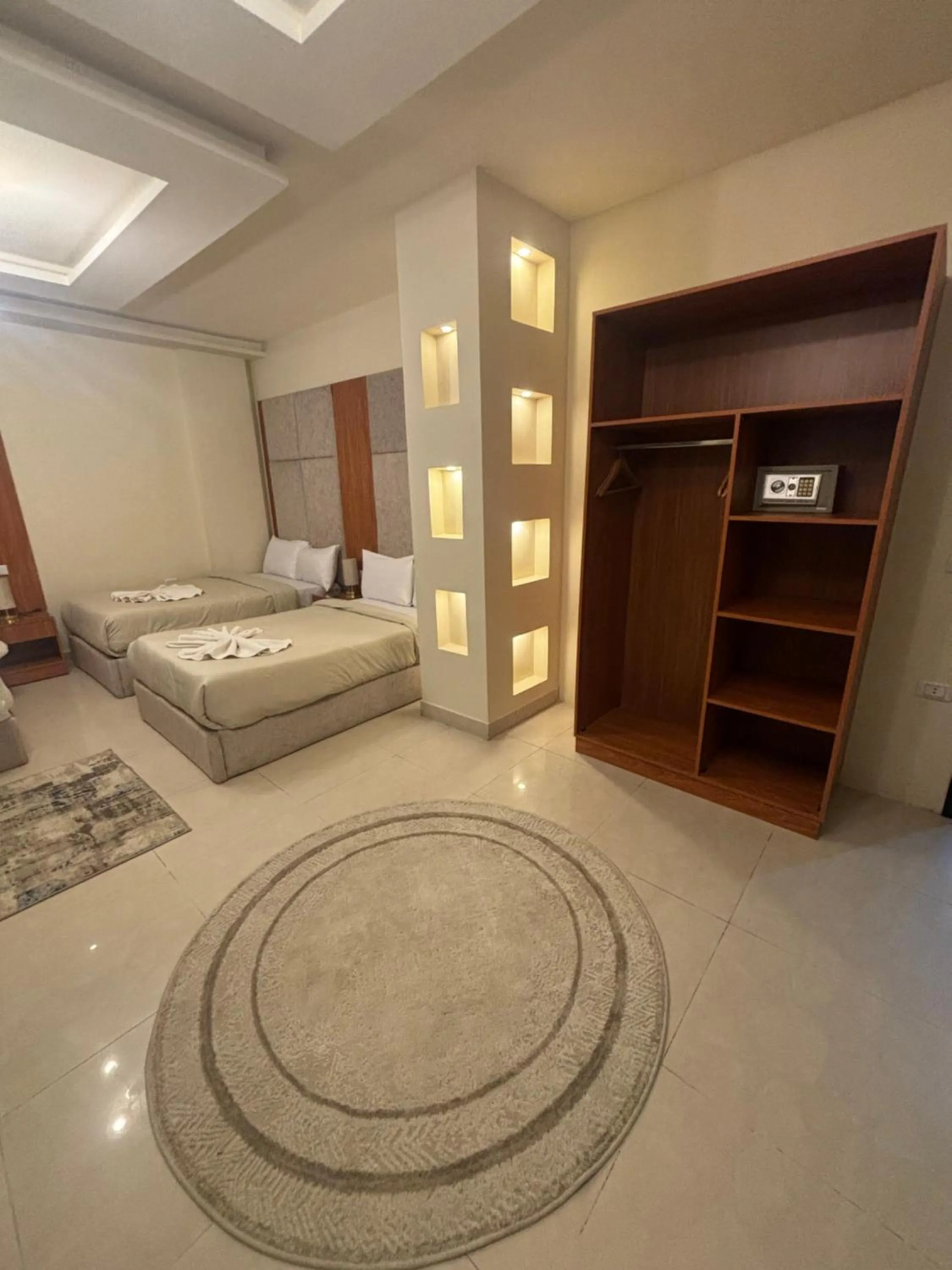 towels, Bed in Solima Pyramids View