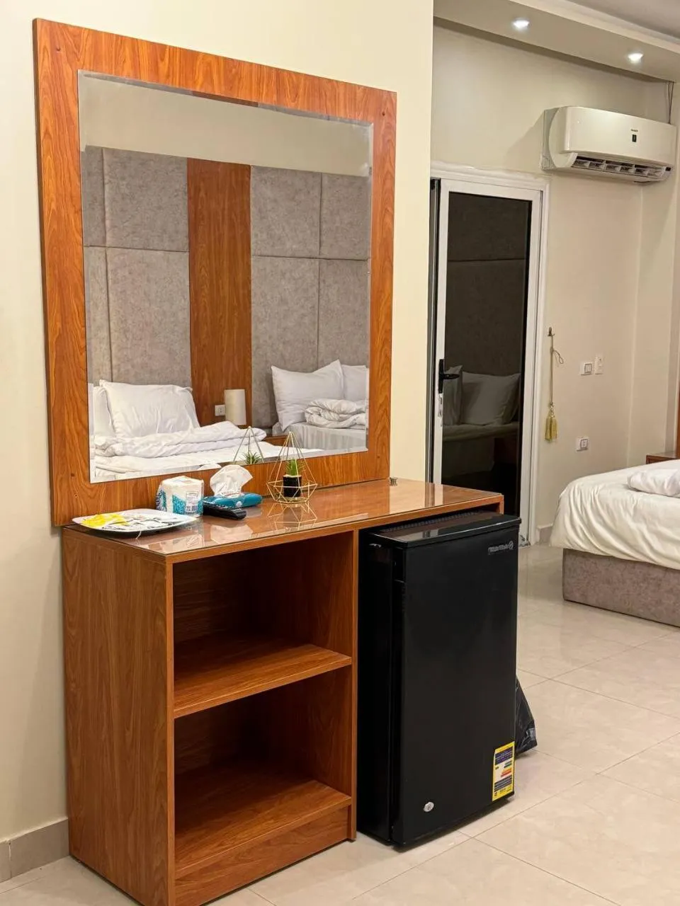 Photo of the whole room, Bed in Solima Pyramids View