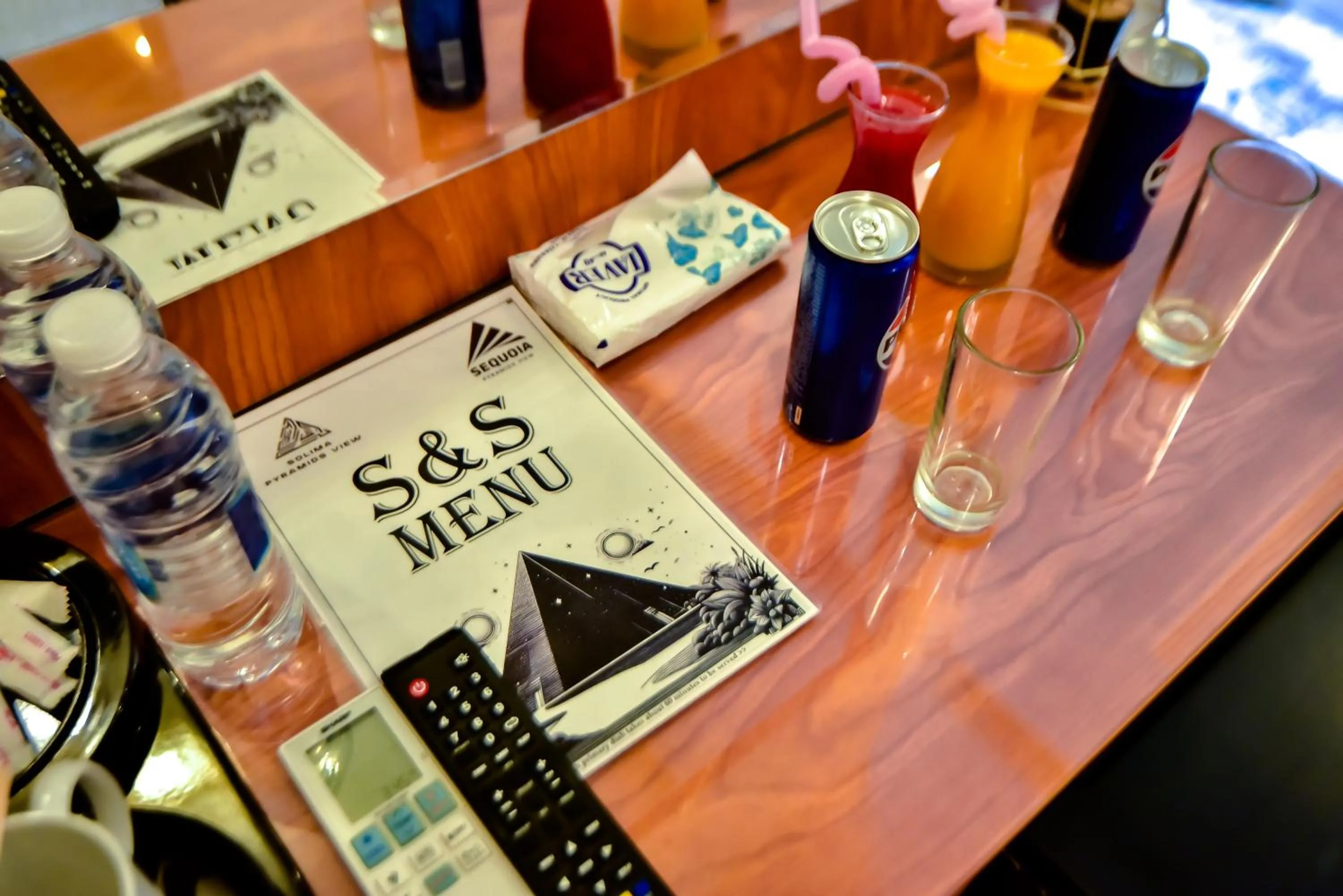 Food and drinks in Solima Pyramids View