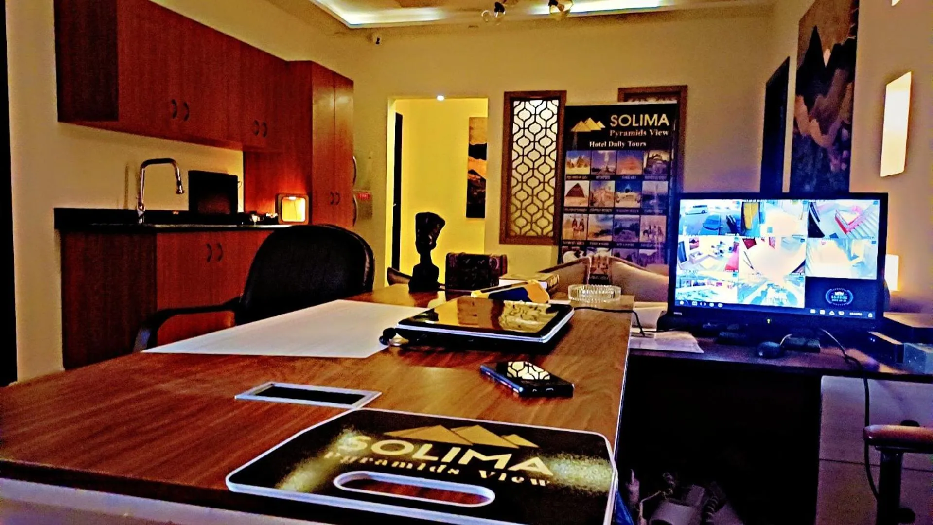 Communal lounge/ TV room in Solima Pyramids View