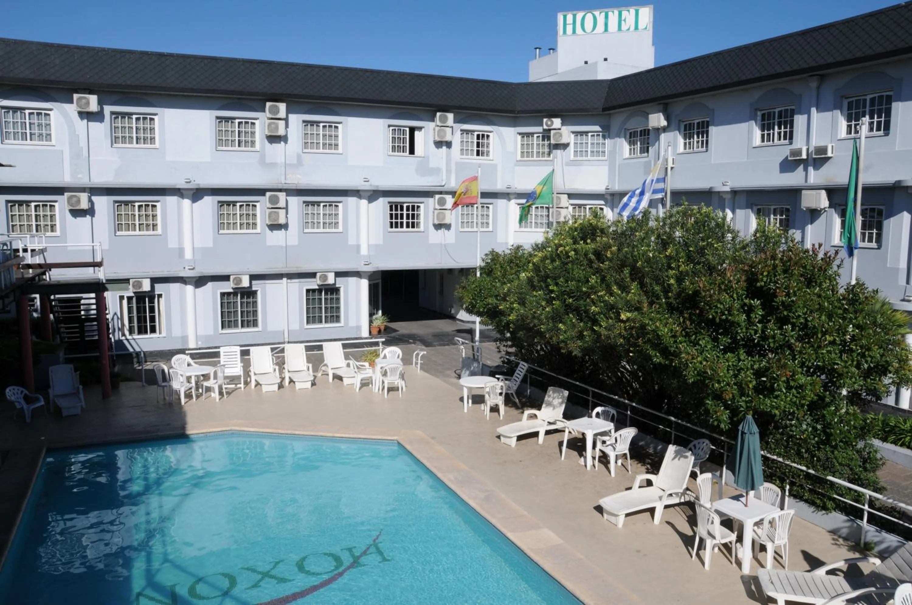 Swimming pool in Hotel Hoxon