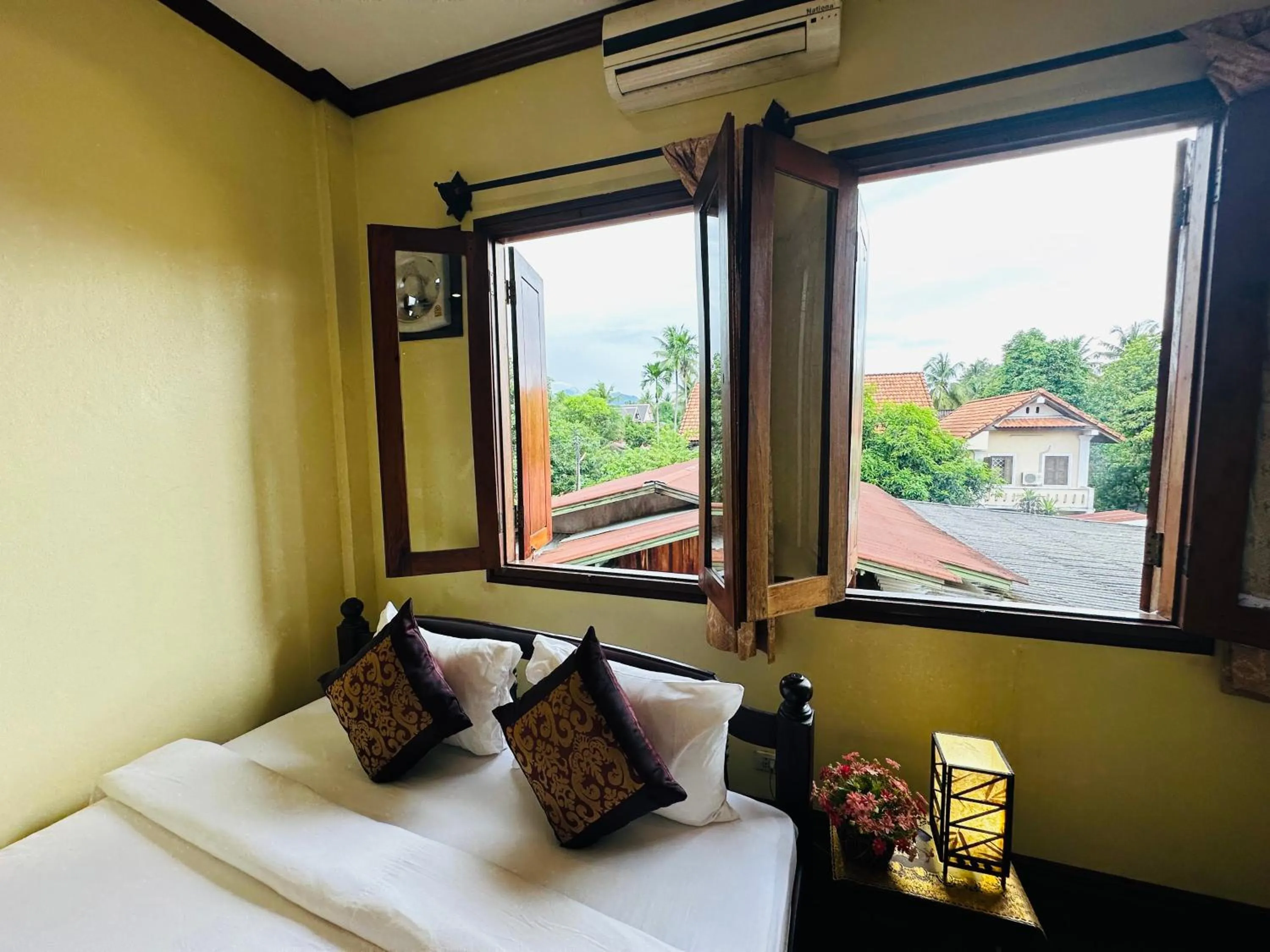 Bed in Visoun Luang Prabang Hotel