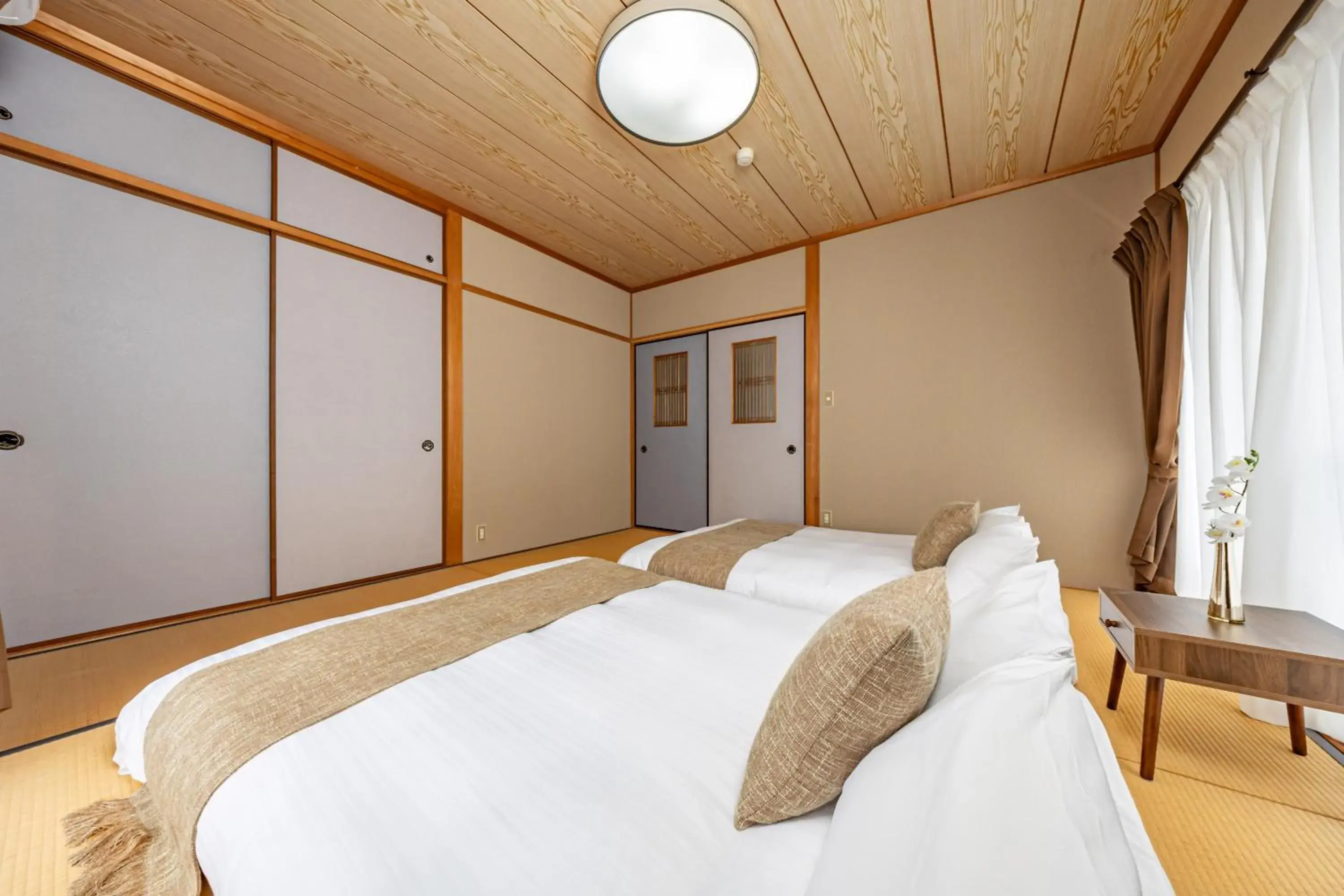 Bed in Azami Ann Maisonette Bed in Azami Ann Maisonette