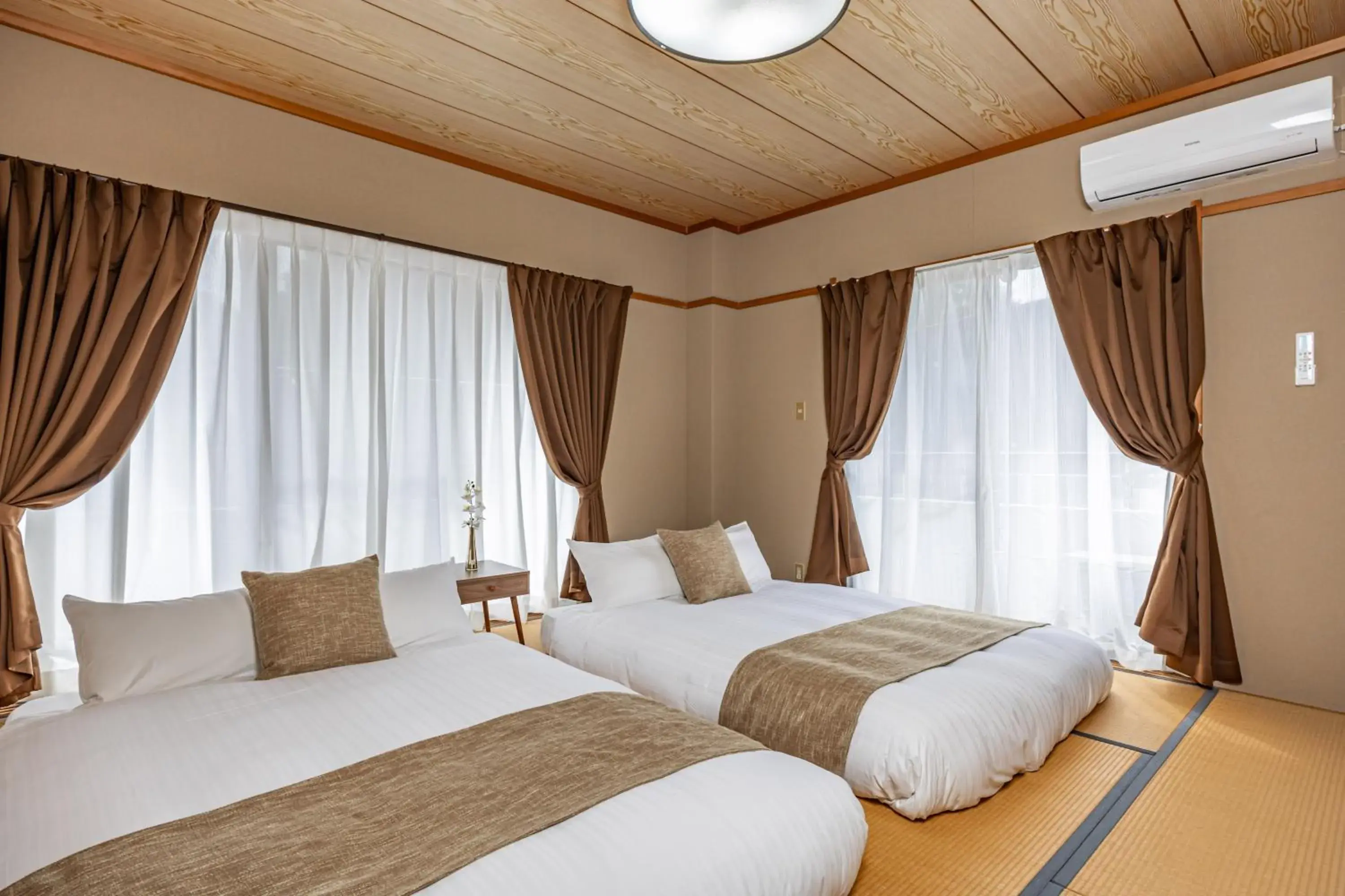 Bed in Azami Ann Maisonette Bed in Azami Ann Maisonette